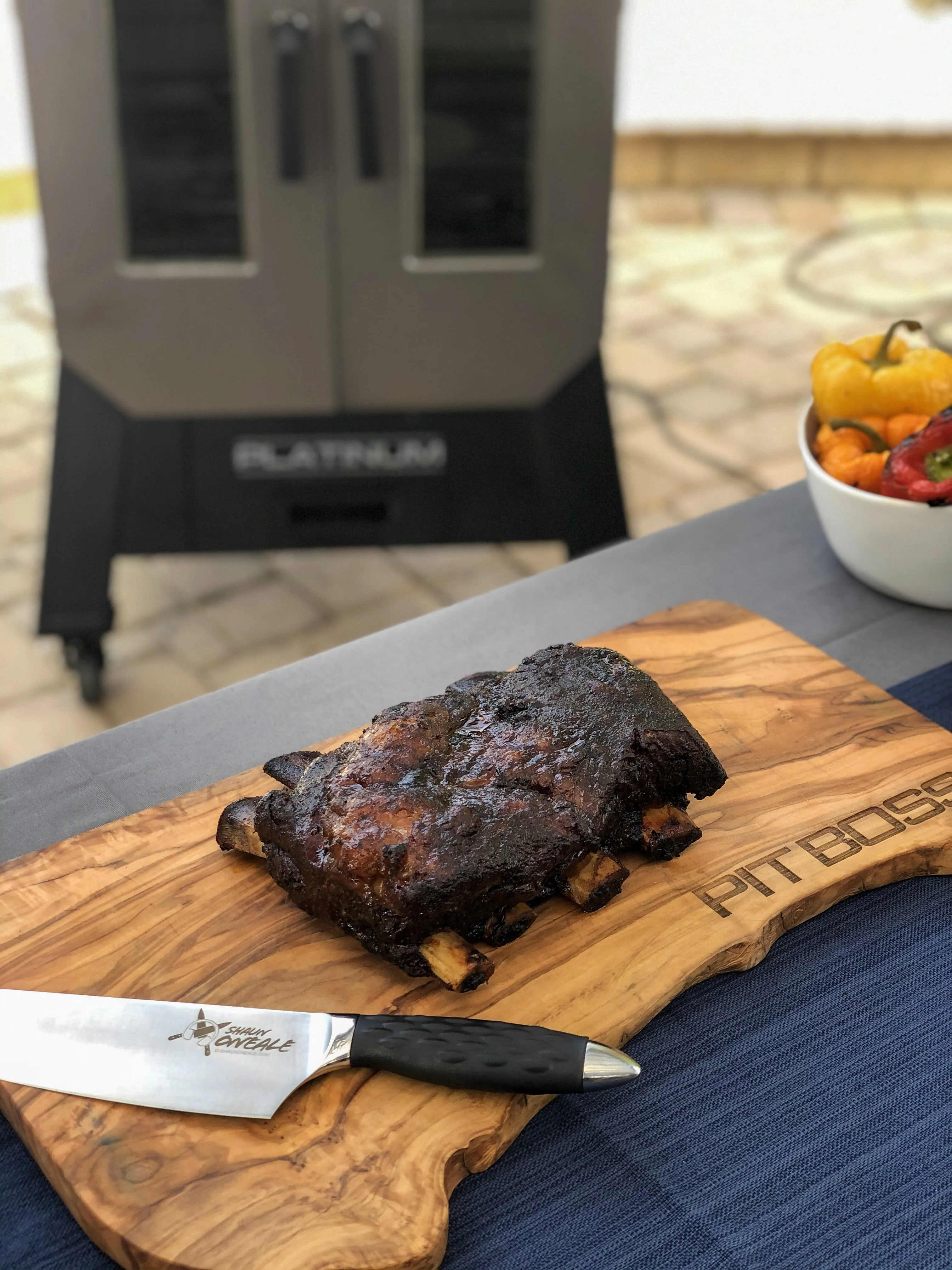 Platinum Brunswick Wi-Fi® Enabled Wood Pellet Vertical Smoker - Image 8