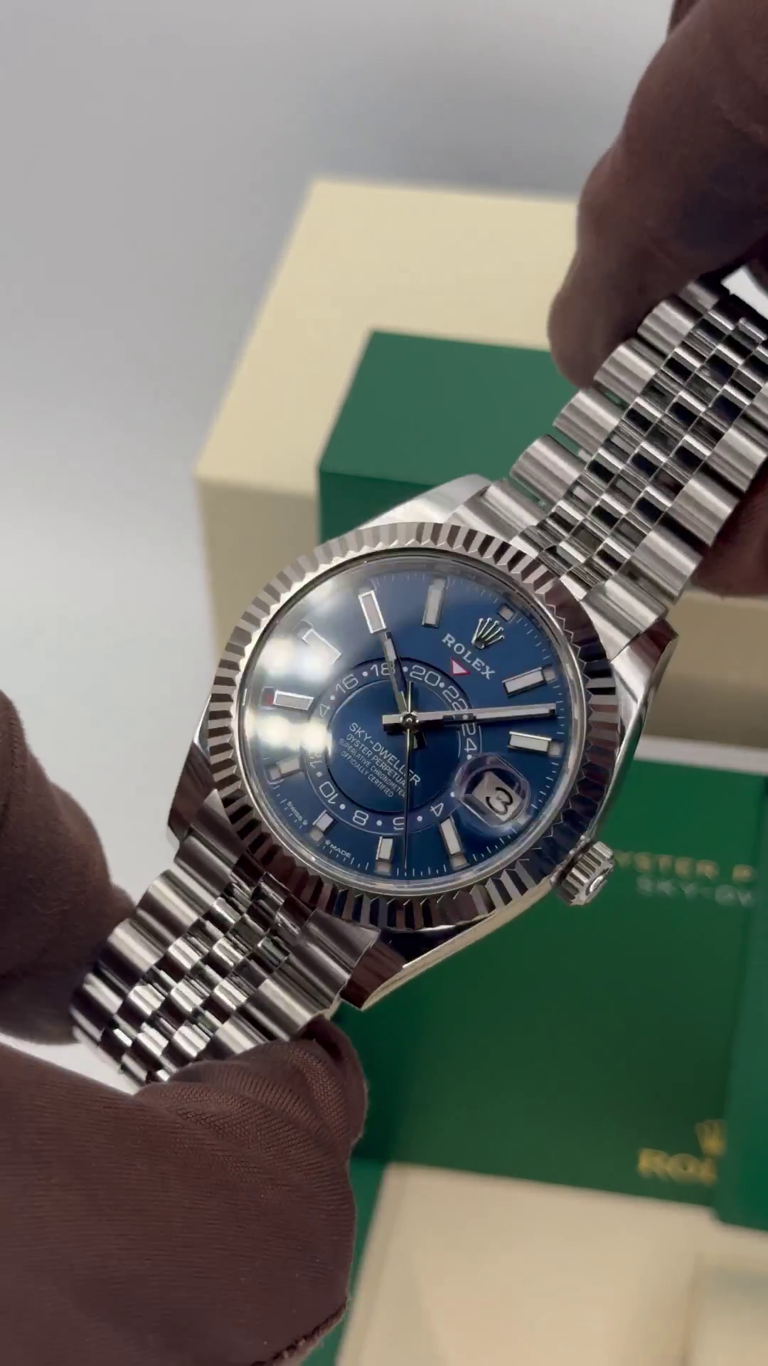 [Super Clone]RLX  Sky-Dweller 42mm Stainless Steel Blue Dial Jubilee - 336934