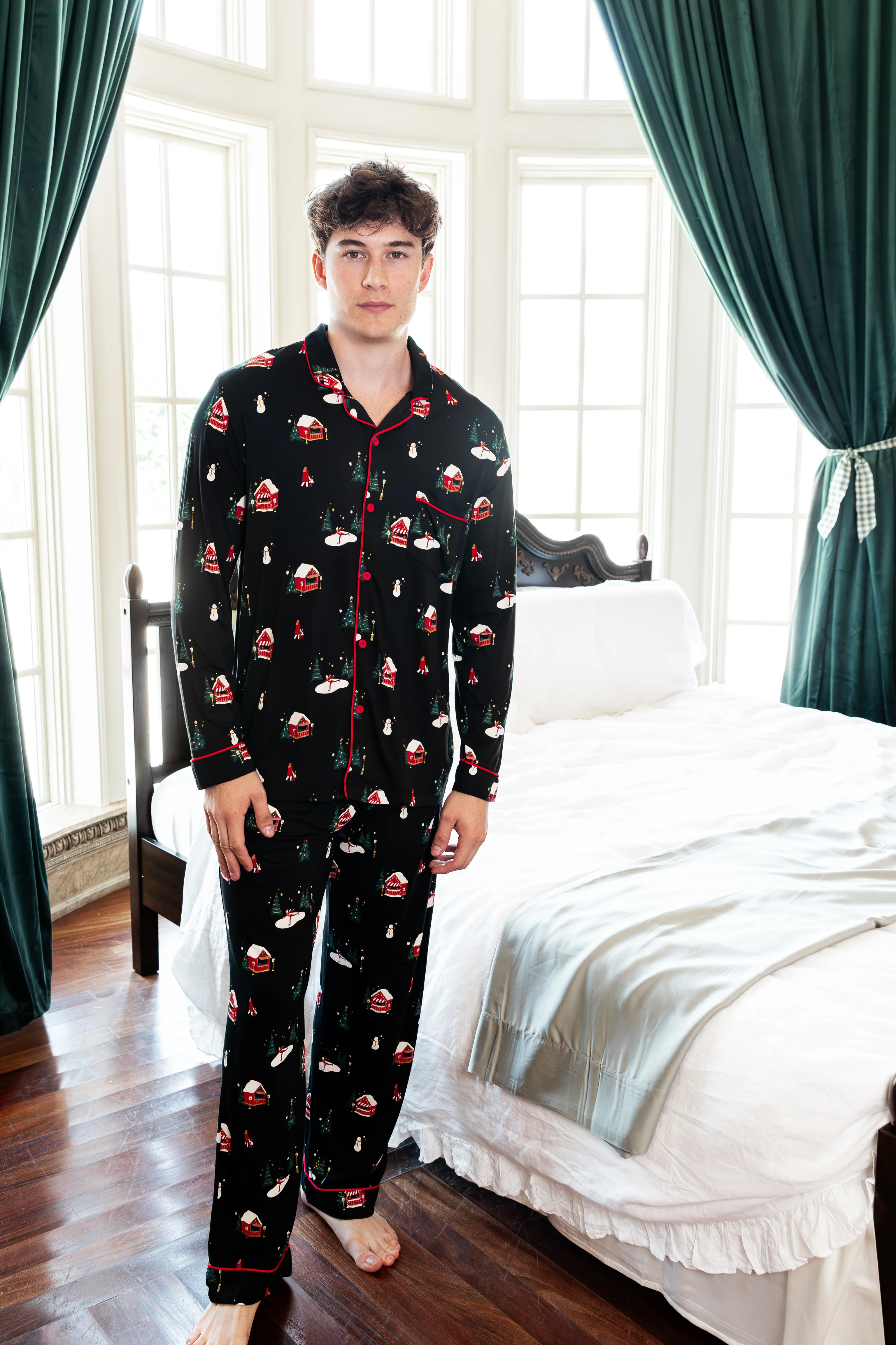Men's Long Sleeve Pajama Set in Winter Wonderland