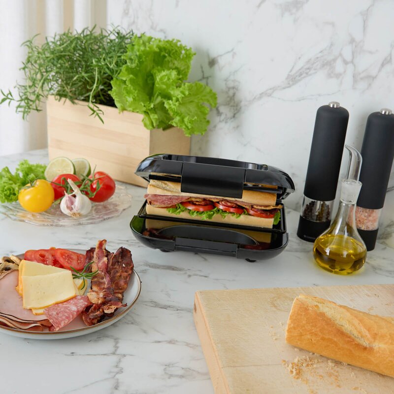 Sandwichgrill SG400 22x12cm 750W svart