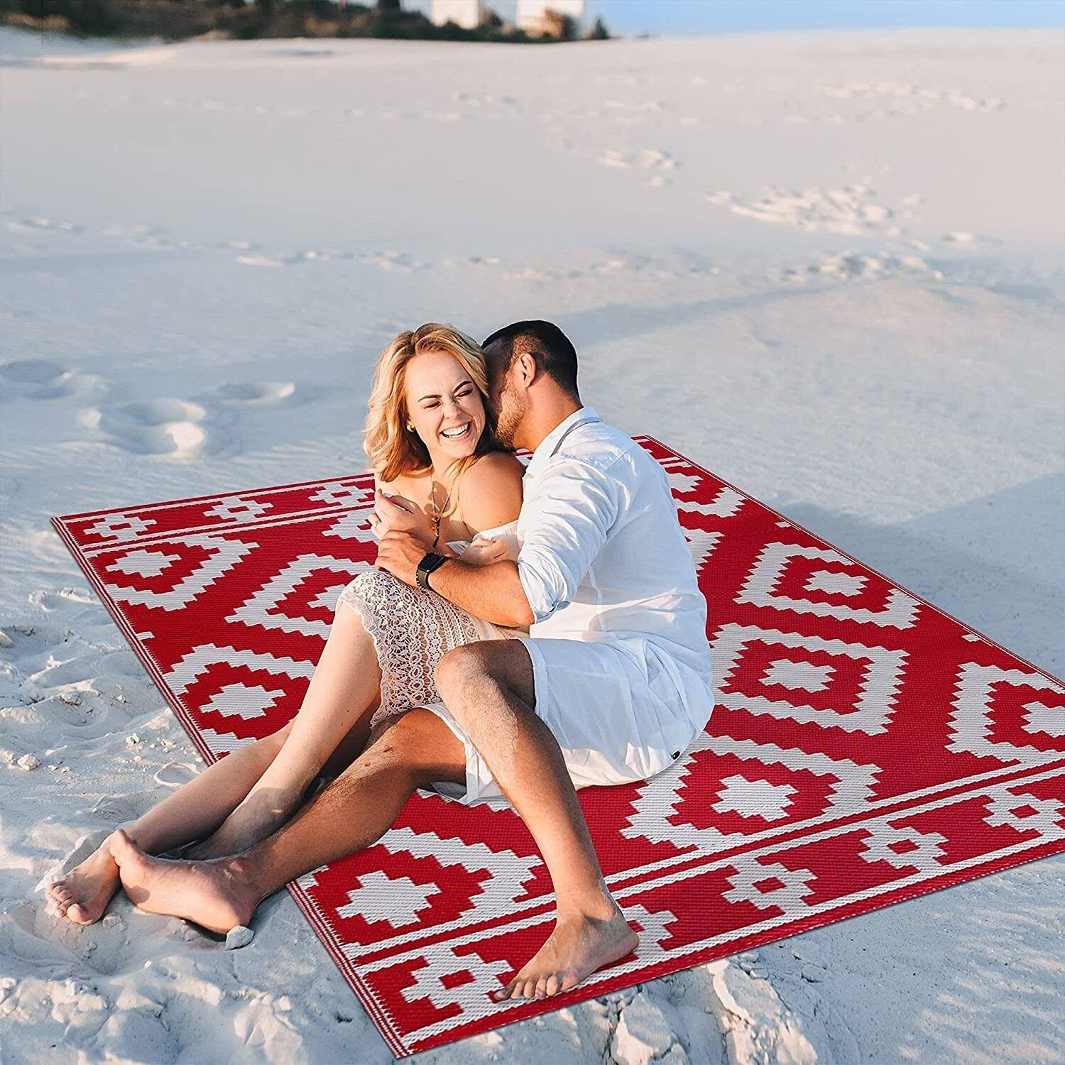 Playa Rug Milan Lightweight Reversible Recycled Plastic Outdoor Floor Mat/Rug - Red&White - 6'x9'