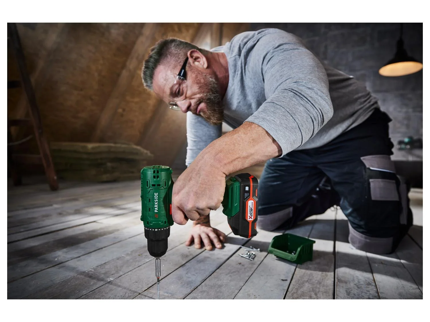 PARKSIDE Perceuse-visseuse sans fil avec batterie et chargeur PBSA 20-Li A1, 20 V