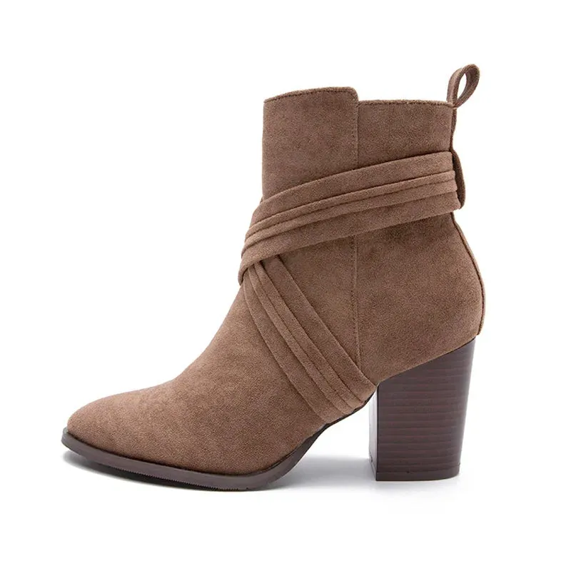Sophie Paris I Bottines à Talon avec Détails de Zip et Lanières