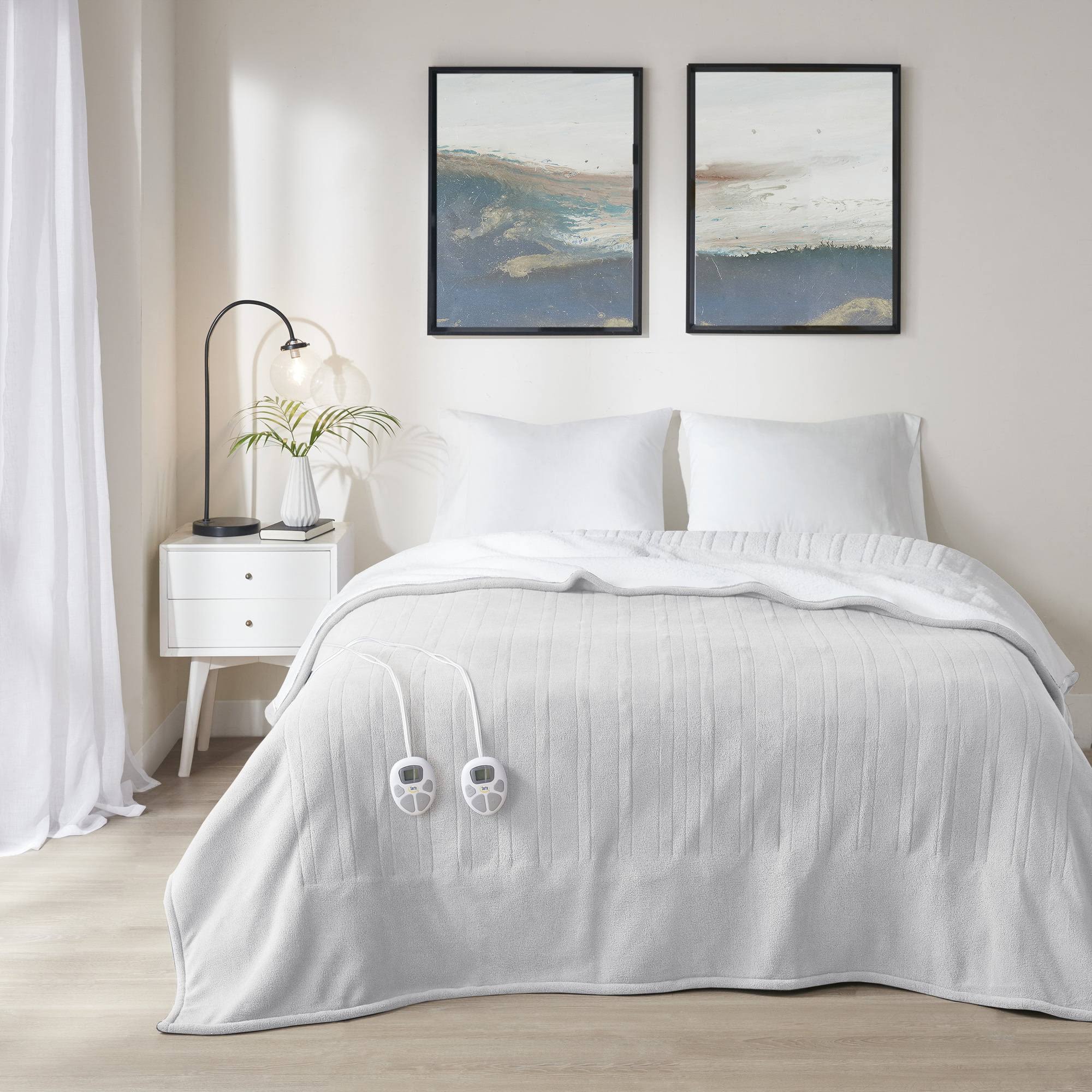 Serta - Fleece to Sherpa Heated Blanket - Twin - Light Grey