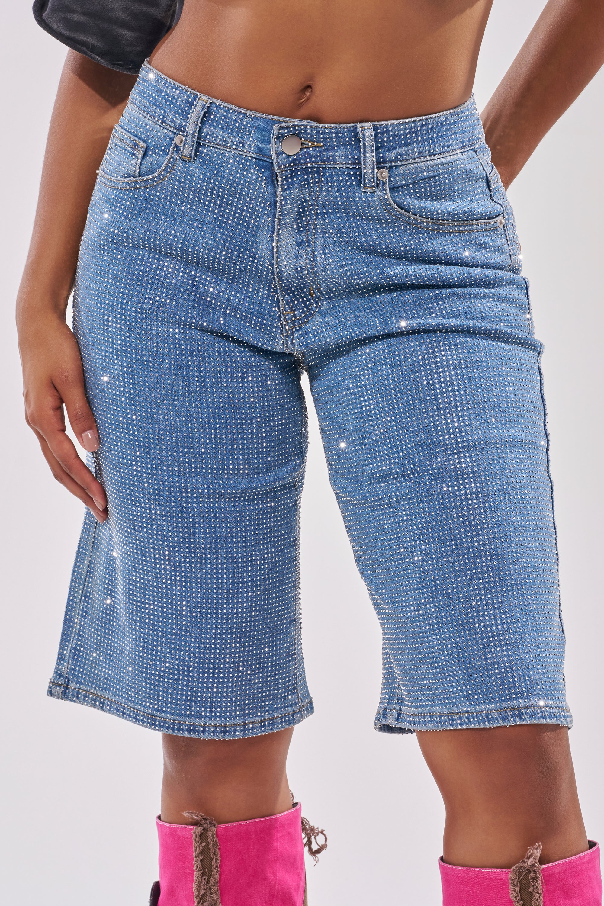 BLING BLING RHINESTONE DARK BLUE DENIM BERMUDA SHORT - Akira Store