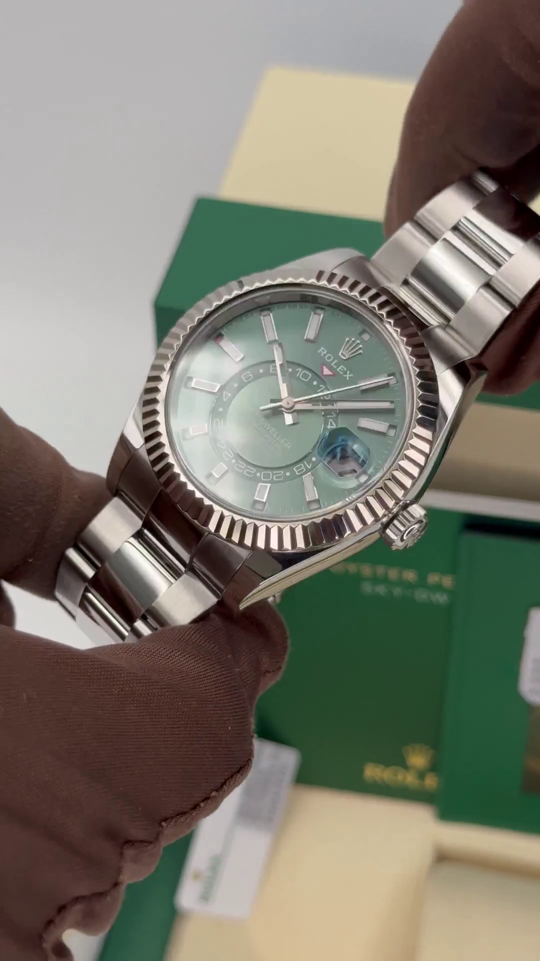 [Super Clone]RLX  Sky-Dweller 42mm Stainless Steel Green Dial Oyster - 336934