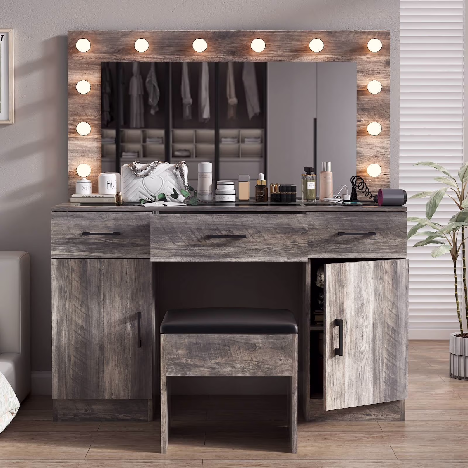 Large Makeup Vanity, Vanity Table Set w/ Visible Glass Top w/ Charging Station, White(White-9 Drawer) - Image 5