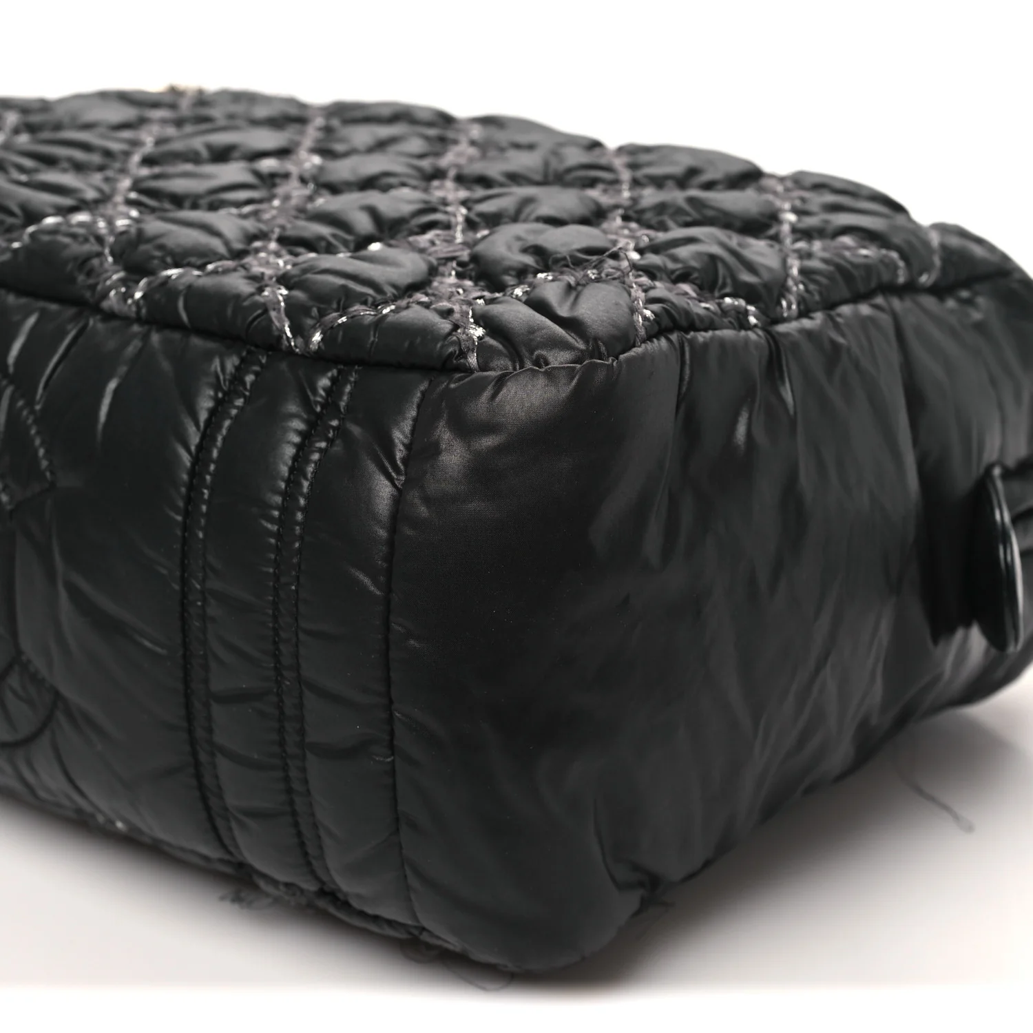 Nylon Quilted Tweed Stitch Bubble Camera Case Black