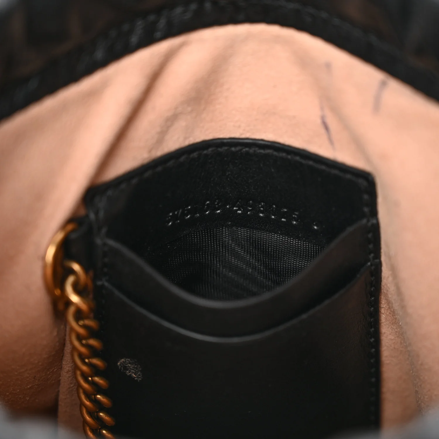 Calfskin Matelasse Mini GG Marmont 2.0 Bucket Bag Black