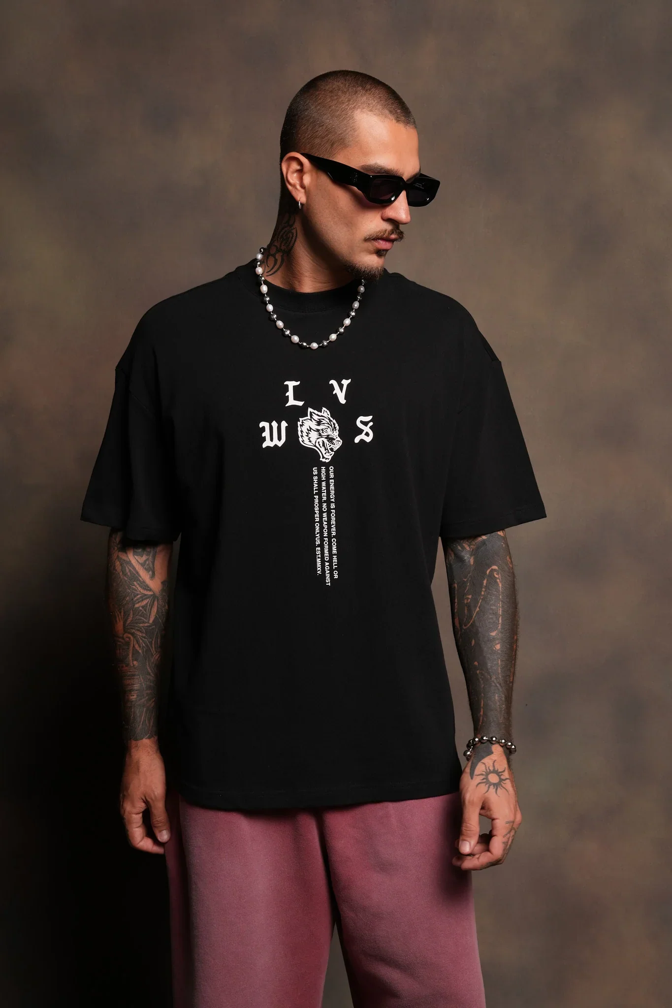 Dama De Las Rosas Premium Oversized Tee In Black
