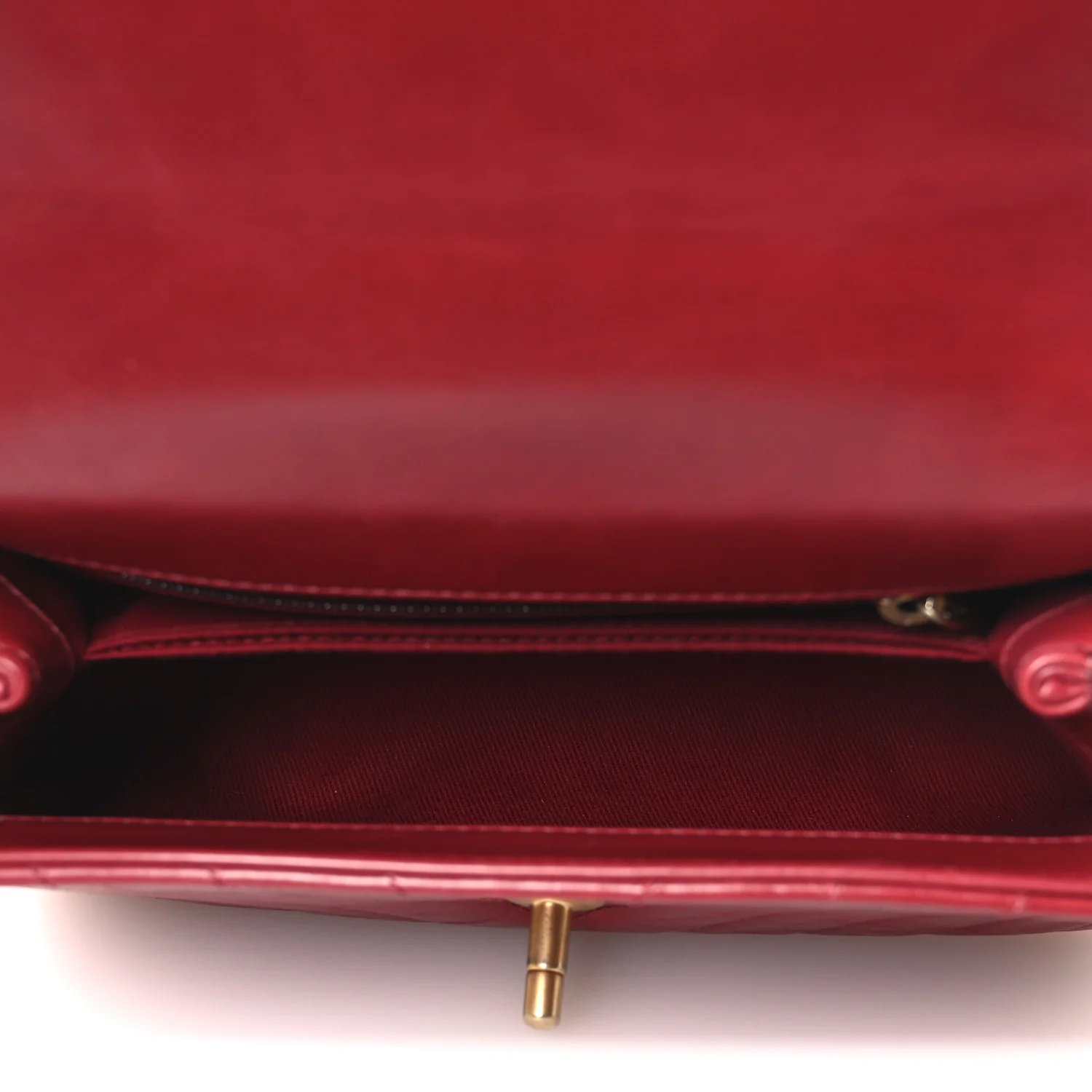 Aged Calfskin Chevron Quilted Mini Coco Handle Flap Red