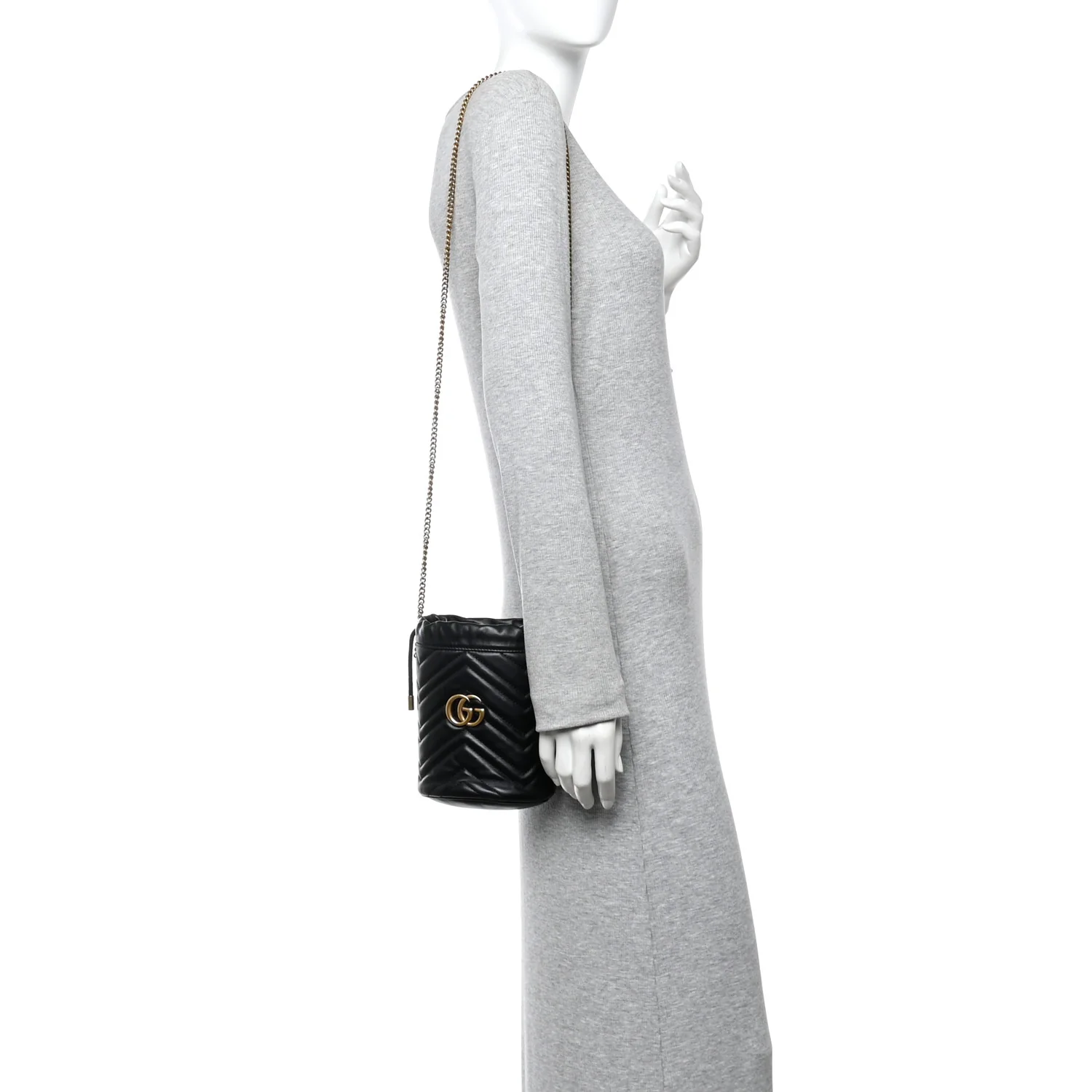 Calfskin Matelasse Mini GG Marmont 2.0 Bucket Bag Black