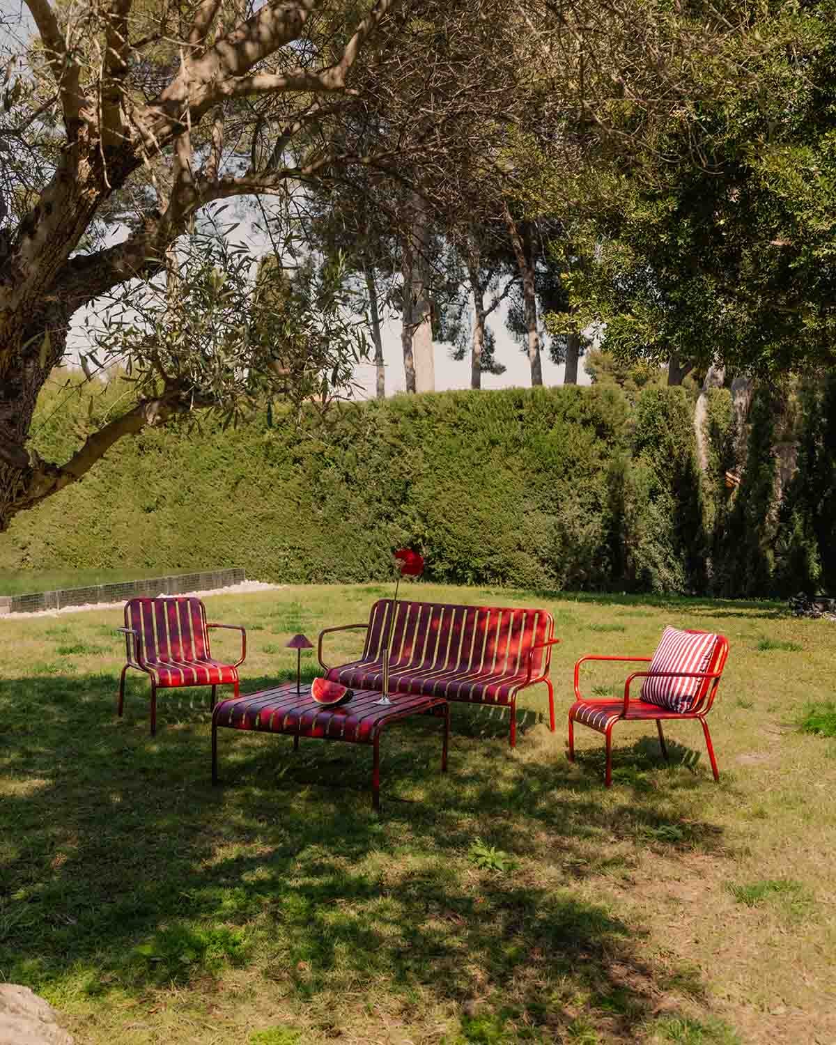 Tavo - Set de Jardín con Sofá 2 Plazas, 2 Sillones y Mesa de Centro de Metal Tavo