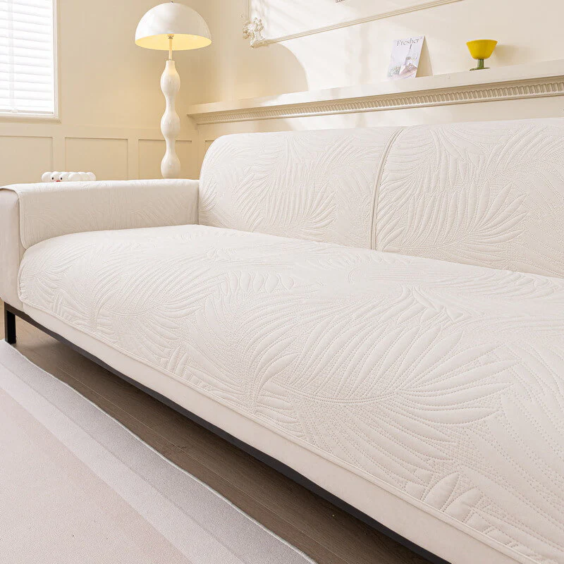 Large Leaf Pattern Water-resistant Sofa Protector Non-Slip Couch Cover