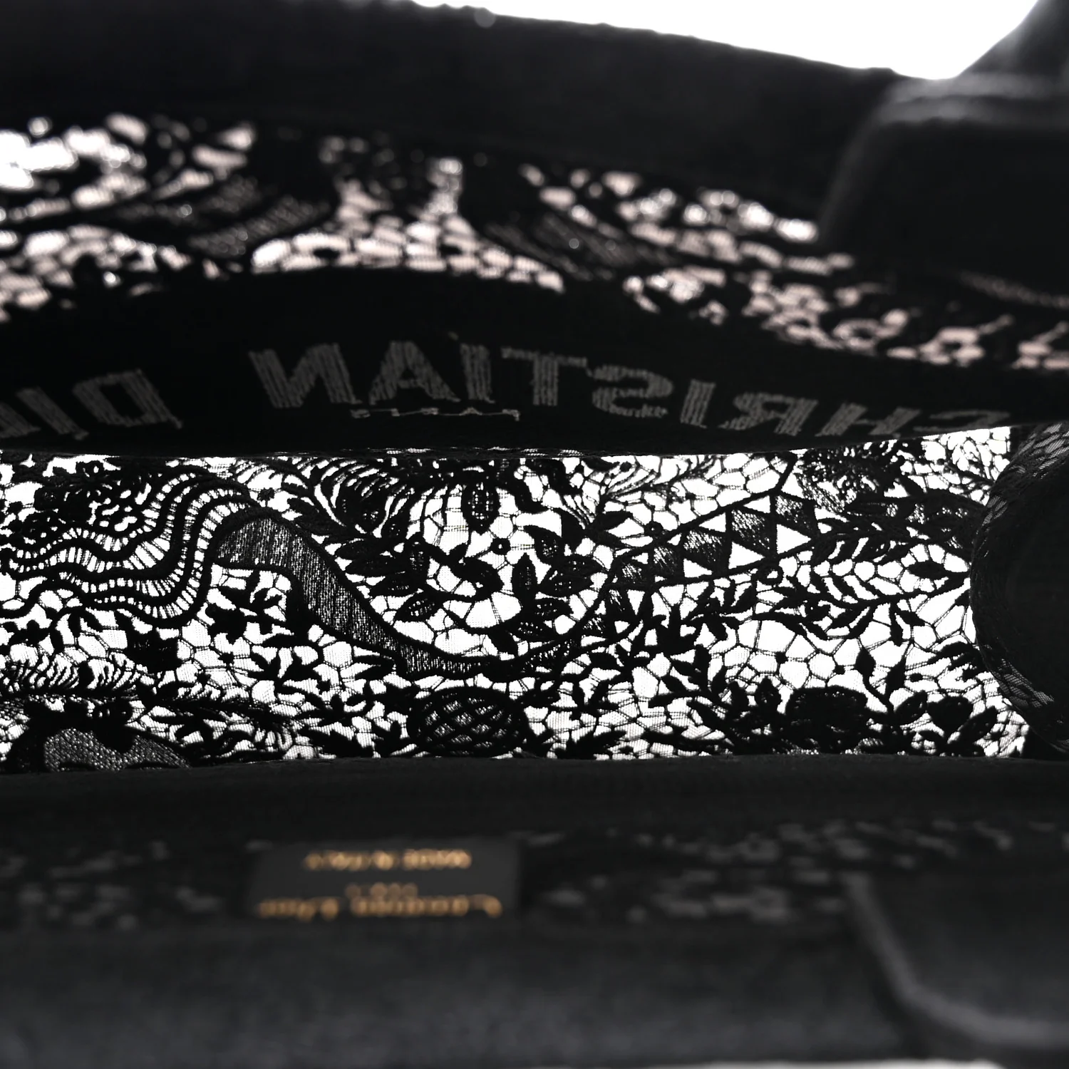 Embroidered 3D Macrame D-Lace Sun Medium Book Tote Black