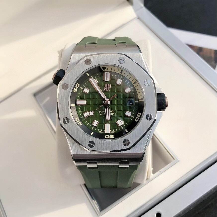 Audemars Piguet APオーデマピゲ ロイヤルオーク オフショア メンズ スポーツウォッチ ヘザーグリーン