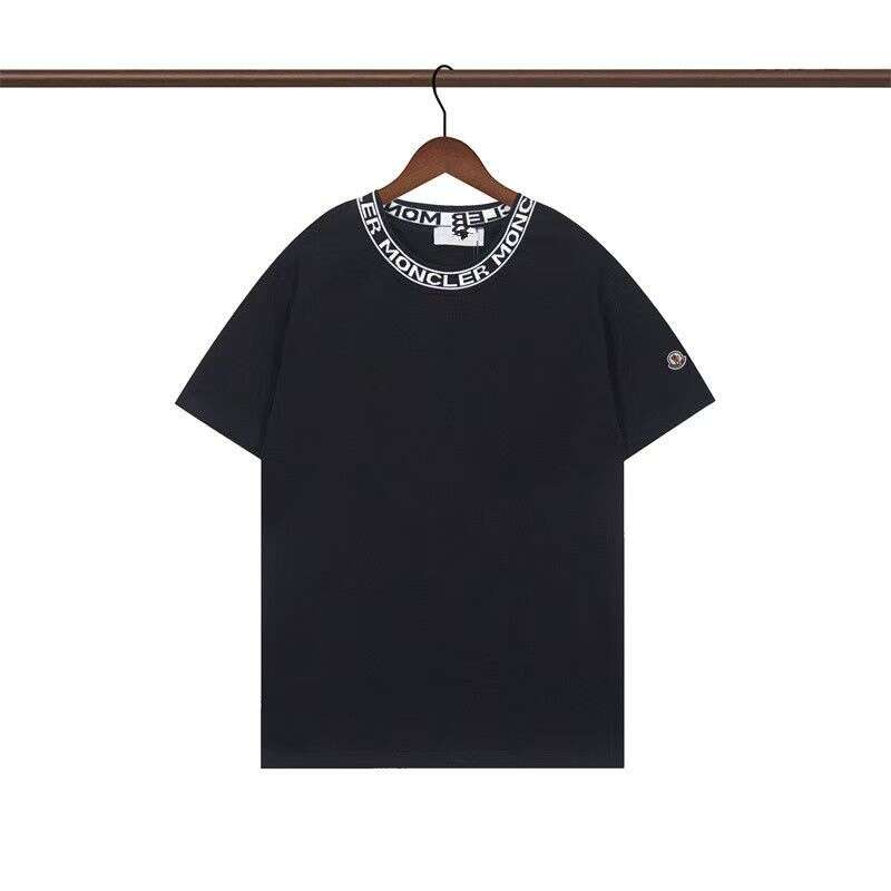 【Moncler 】（モンクレール）男女兼用、ご好評に付き再入荷！半袖Tシャツ