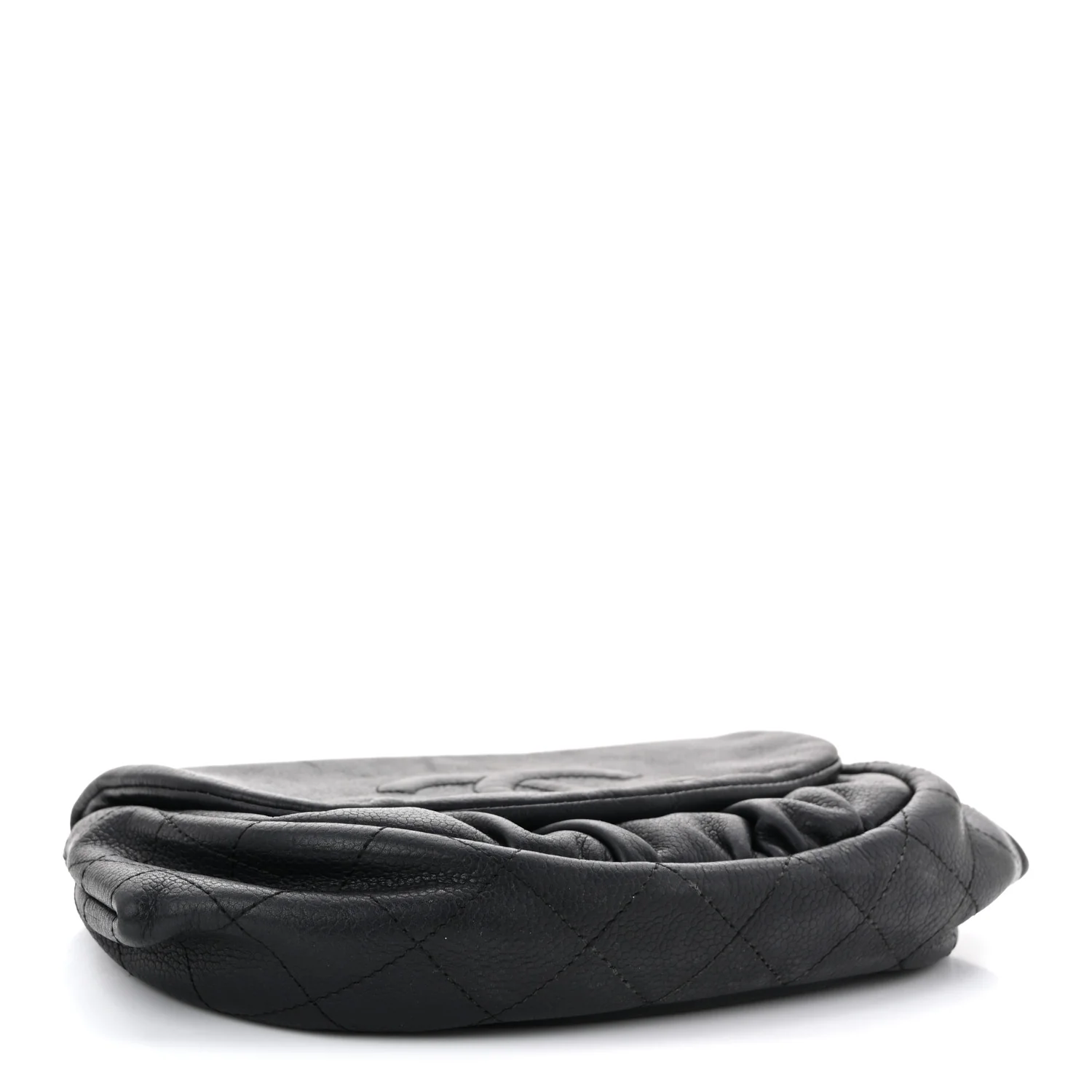 Lambskin Half Moon Wallet On Chain WOC Black