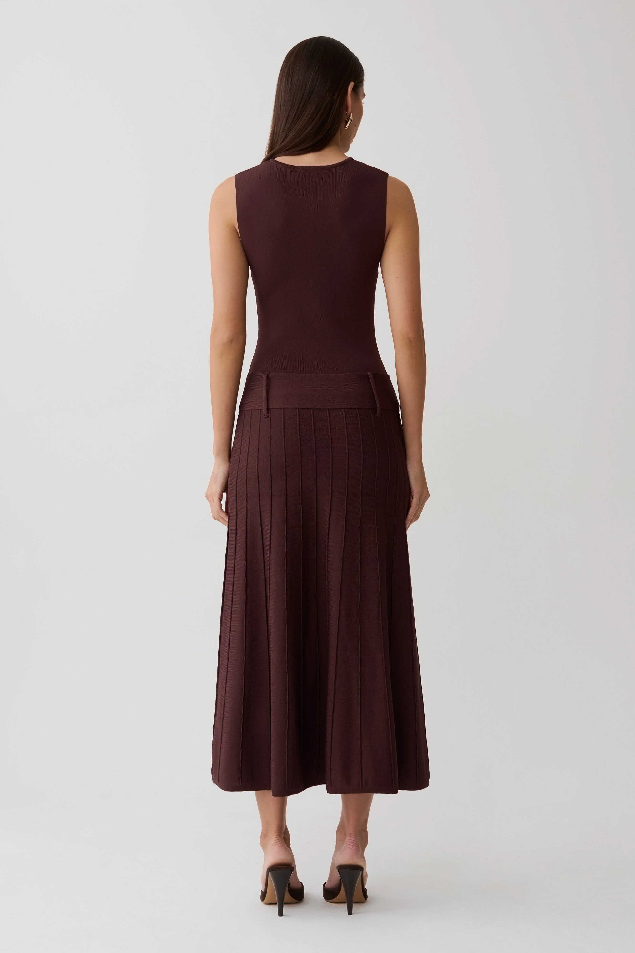 Rebena Pleated Midi Dress - Chocolate