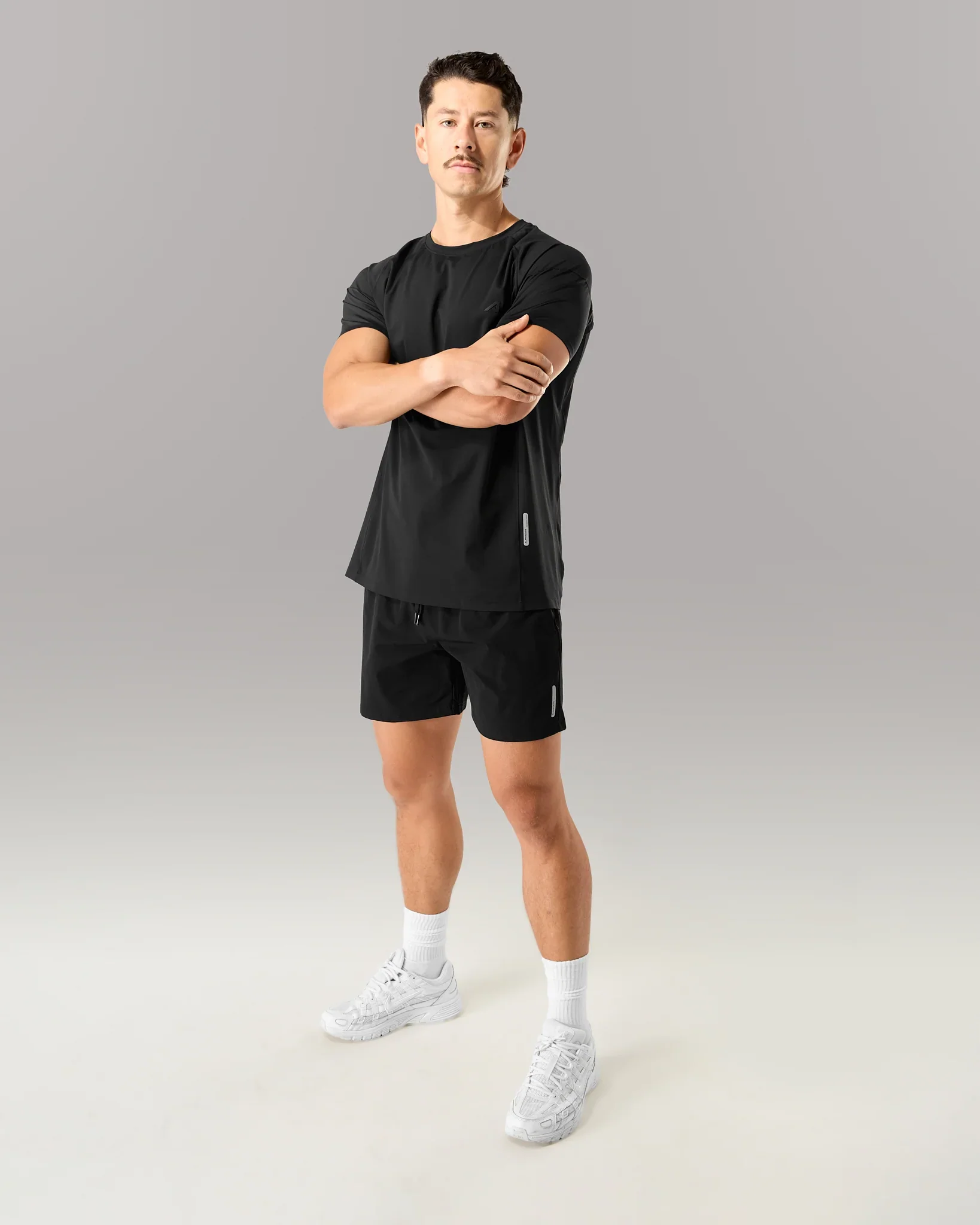 Apex Short - Black