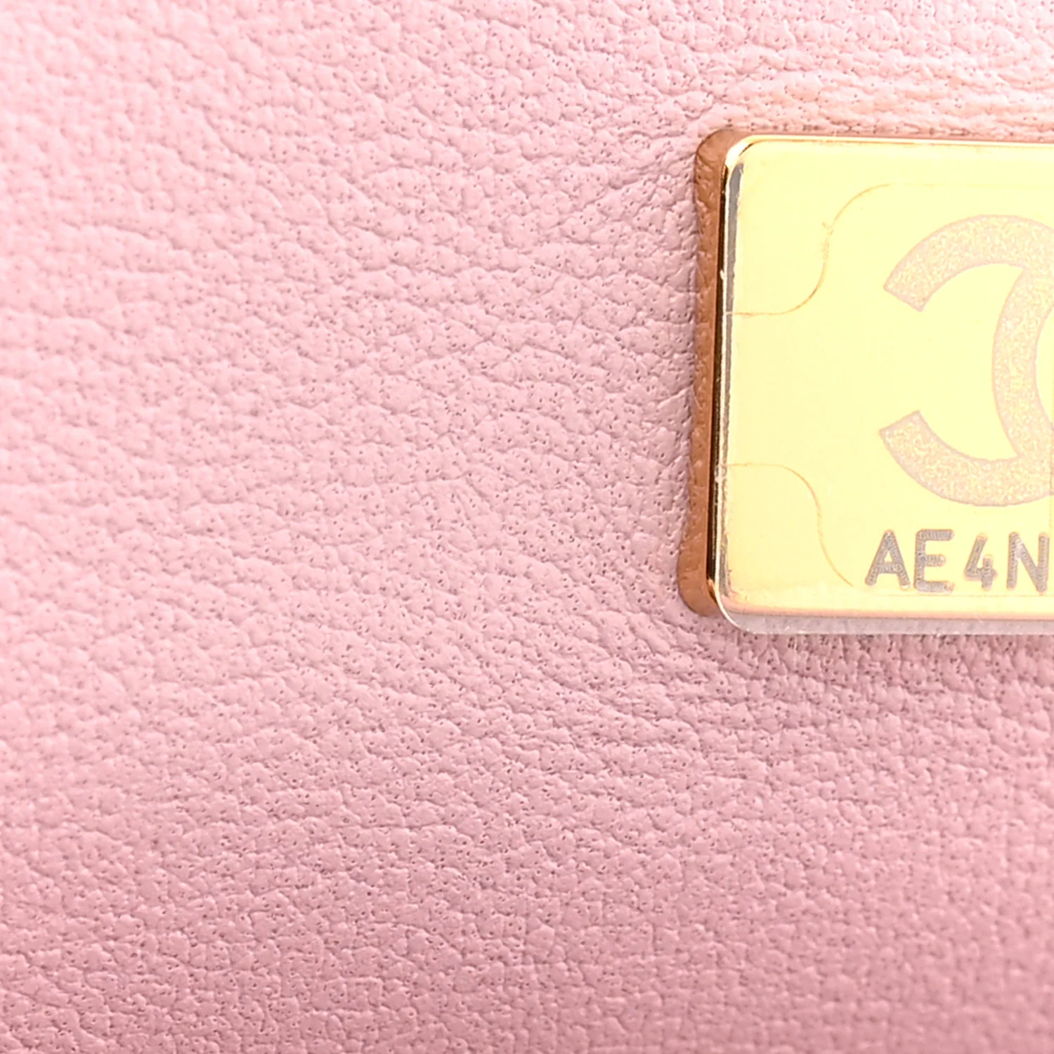 Lambskin Quilted Chain Frame Clutch Pink
