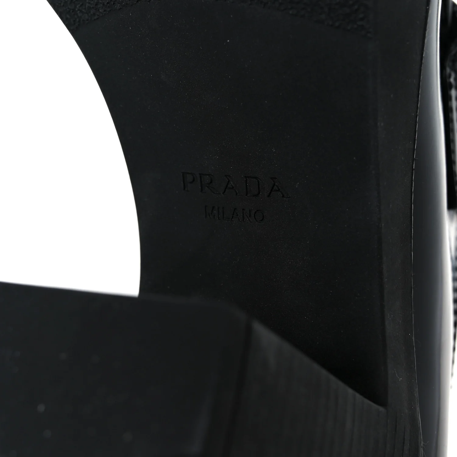 Spazzolato Metal Triangle Logo 85mm Loafers 40 Black