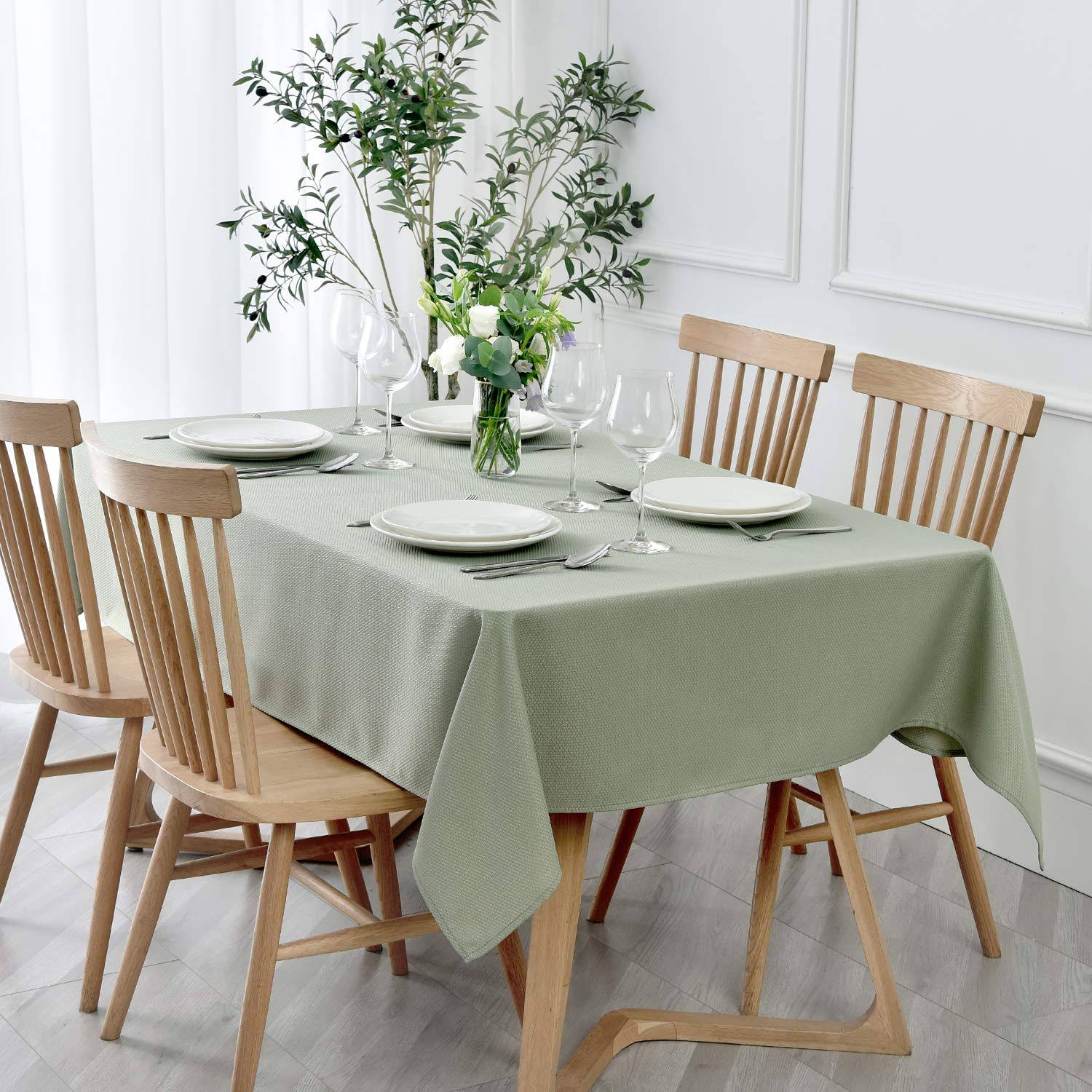 maxmill Textured Rectangle Tablecloth Water Resistant Wrinkle Free Spill-Proof, Soft Jacquard Table Cloth for Banquet Parties Event Holiday Dinner,