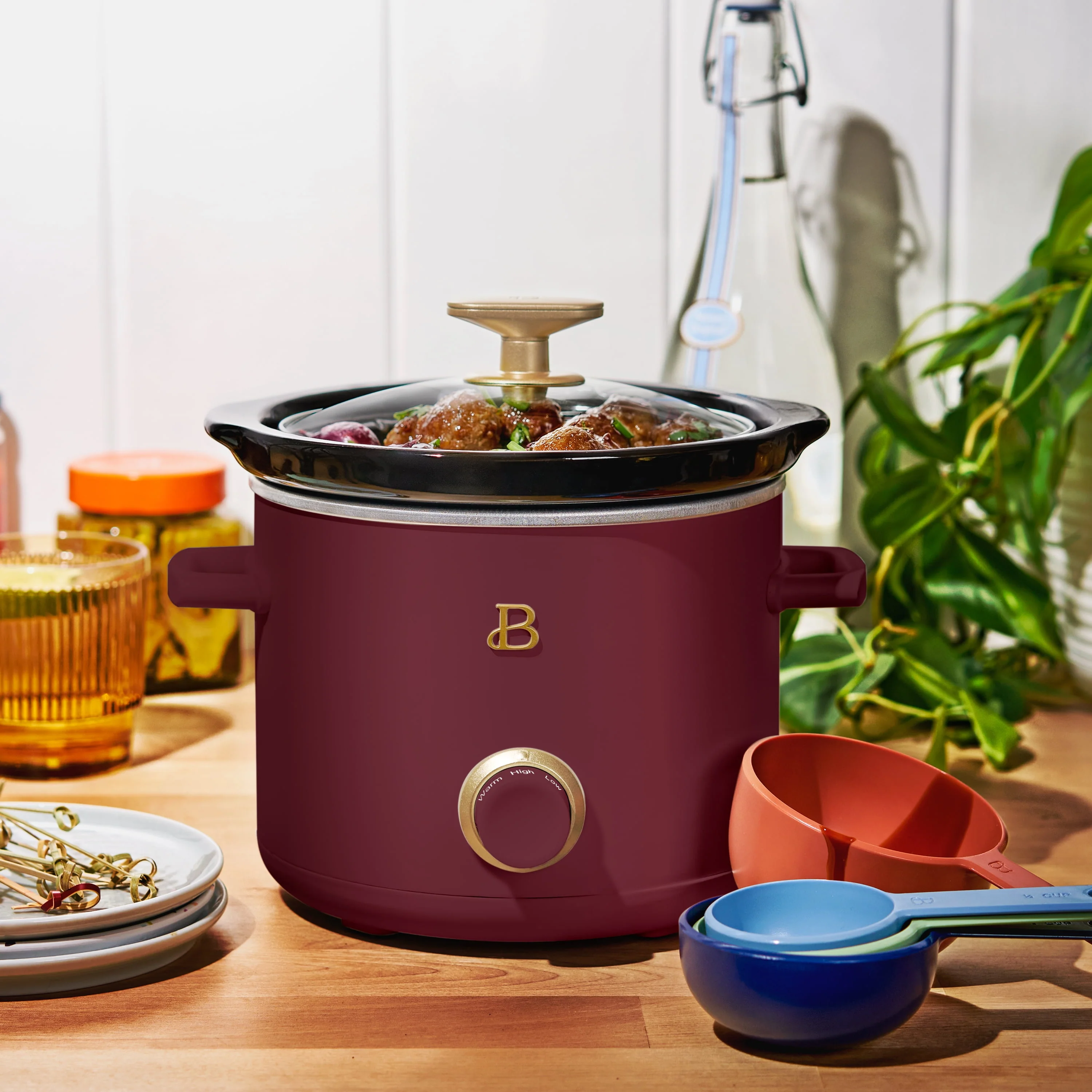 Beautiful 2 qt Slow Cooker Set, 2 Pack, White Icing and Merlot by Drew Barrymore, 19340, 100 W Image 10