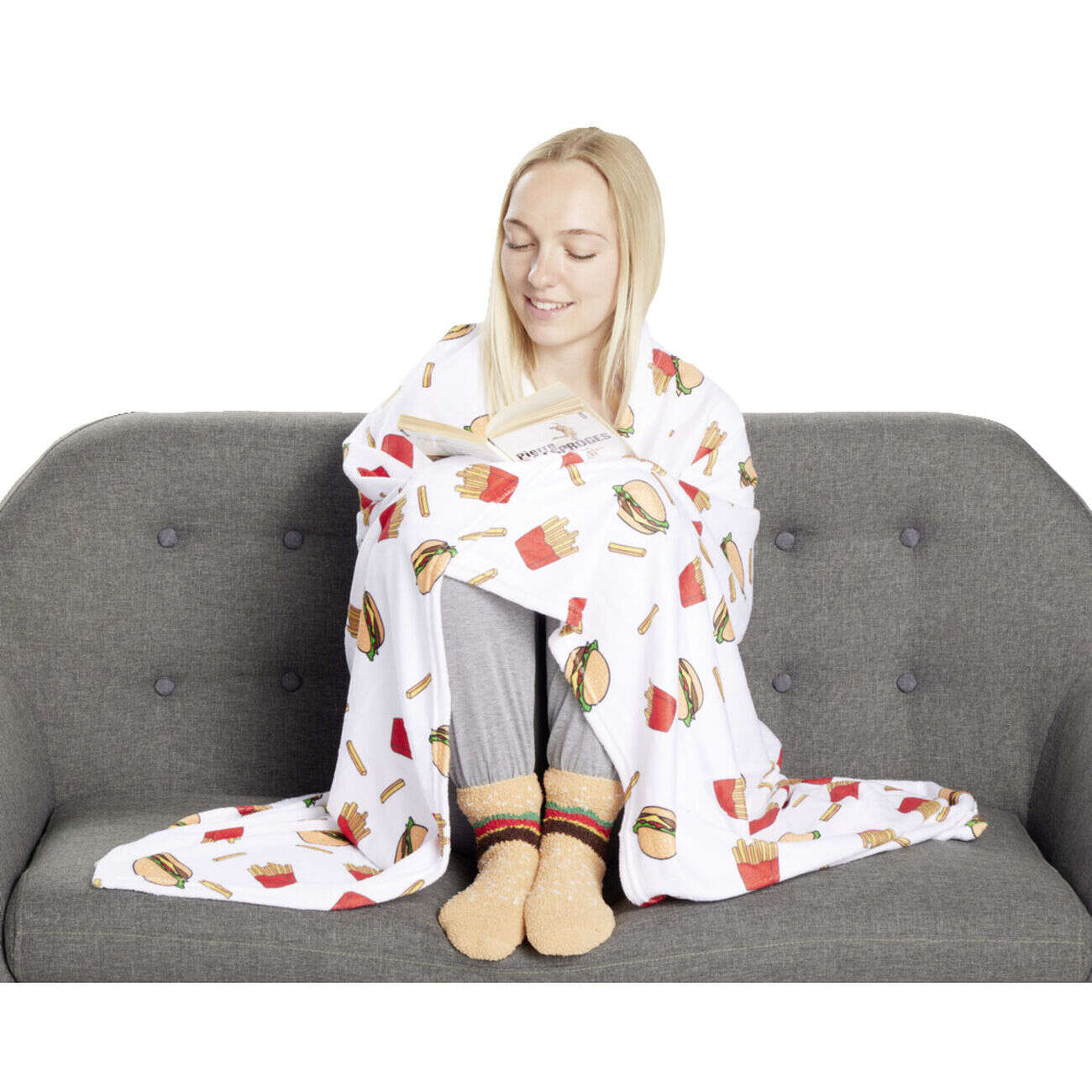 Plaid 130x160cm avec 1 paire de chaussettes fun assortie - 2 modèles