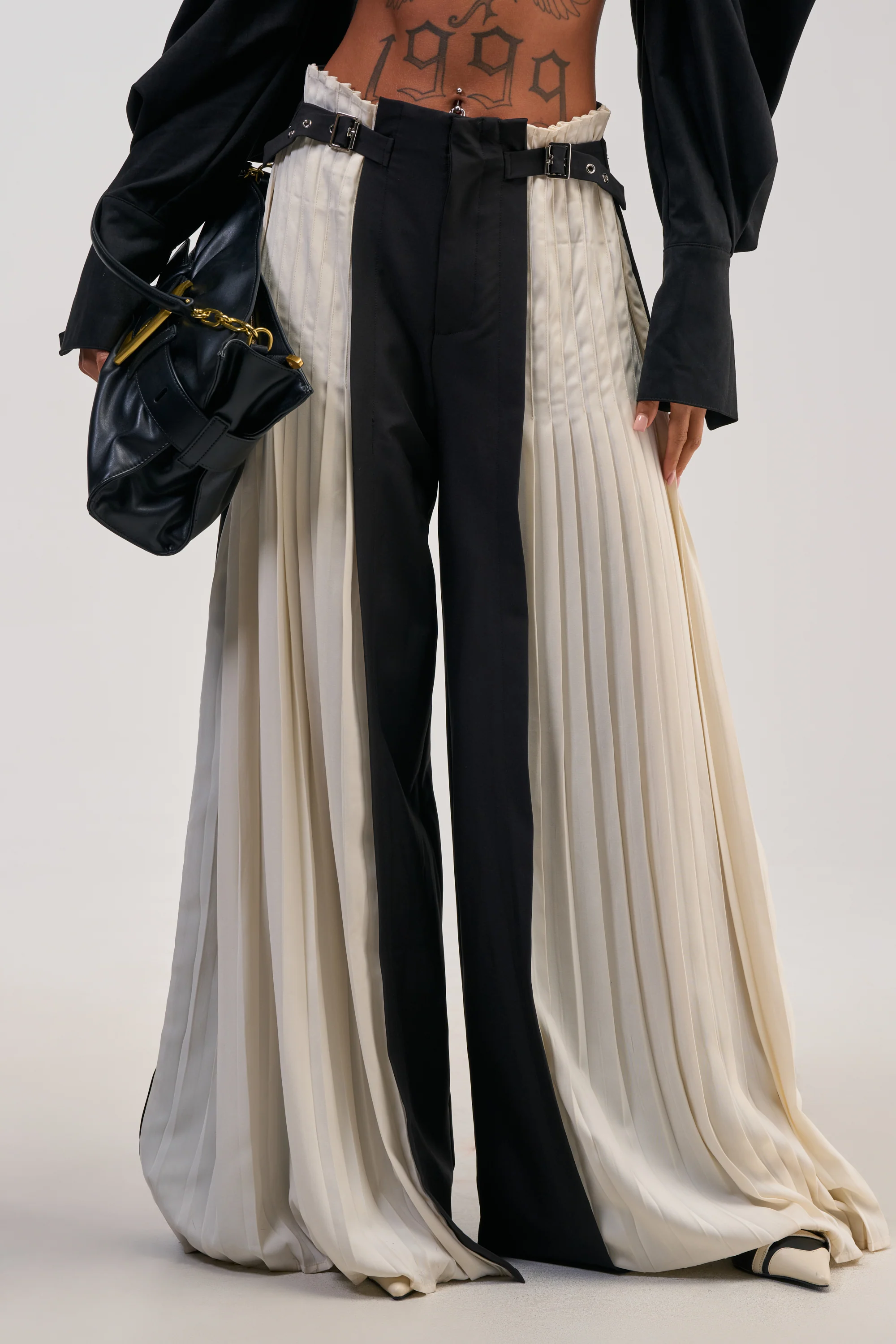 MIXED VIBES TROUSER - Akira Store
