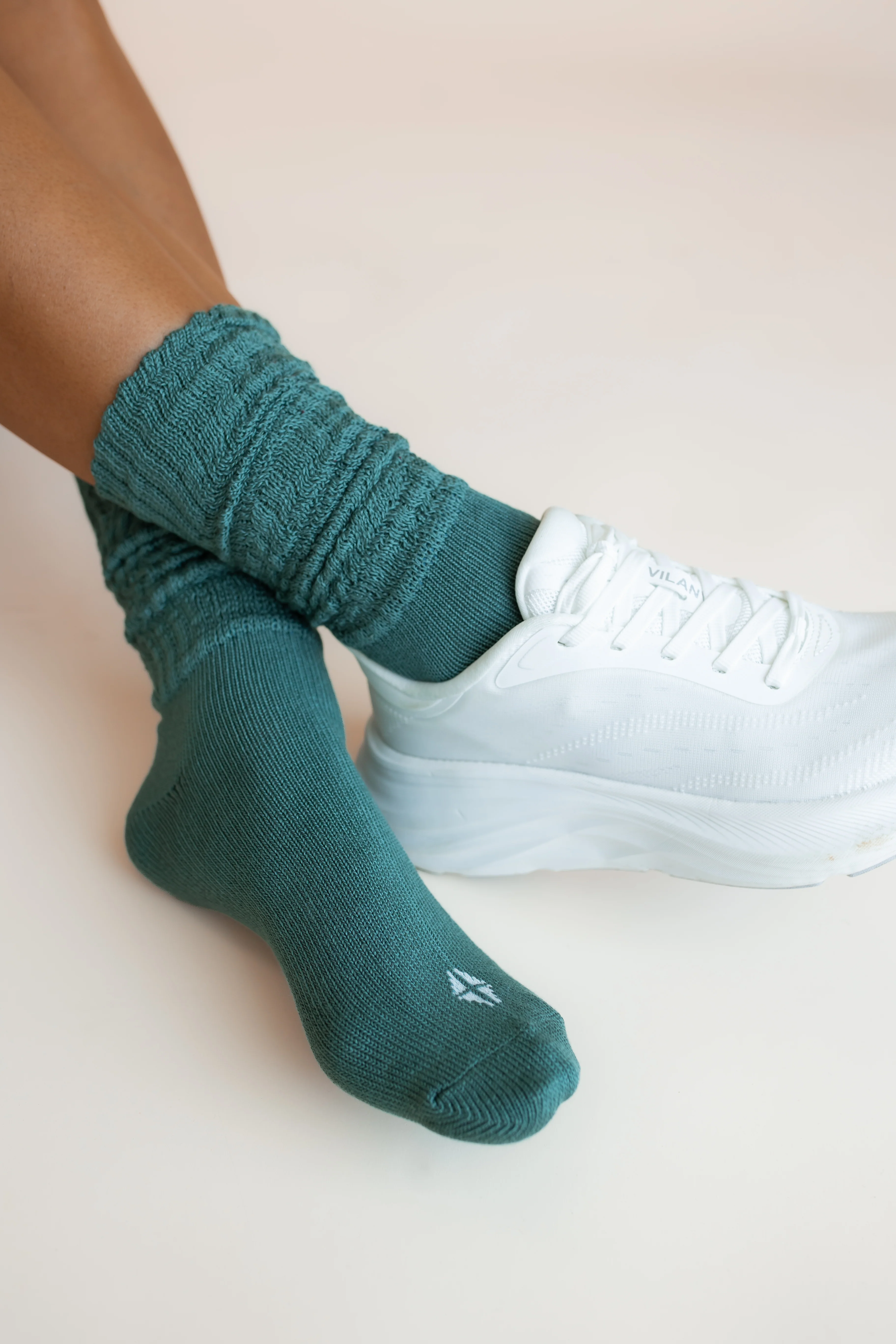 Adult Scrunch Socks in Pine