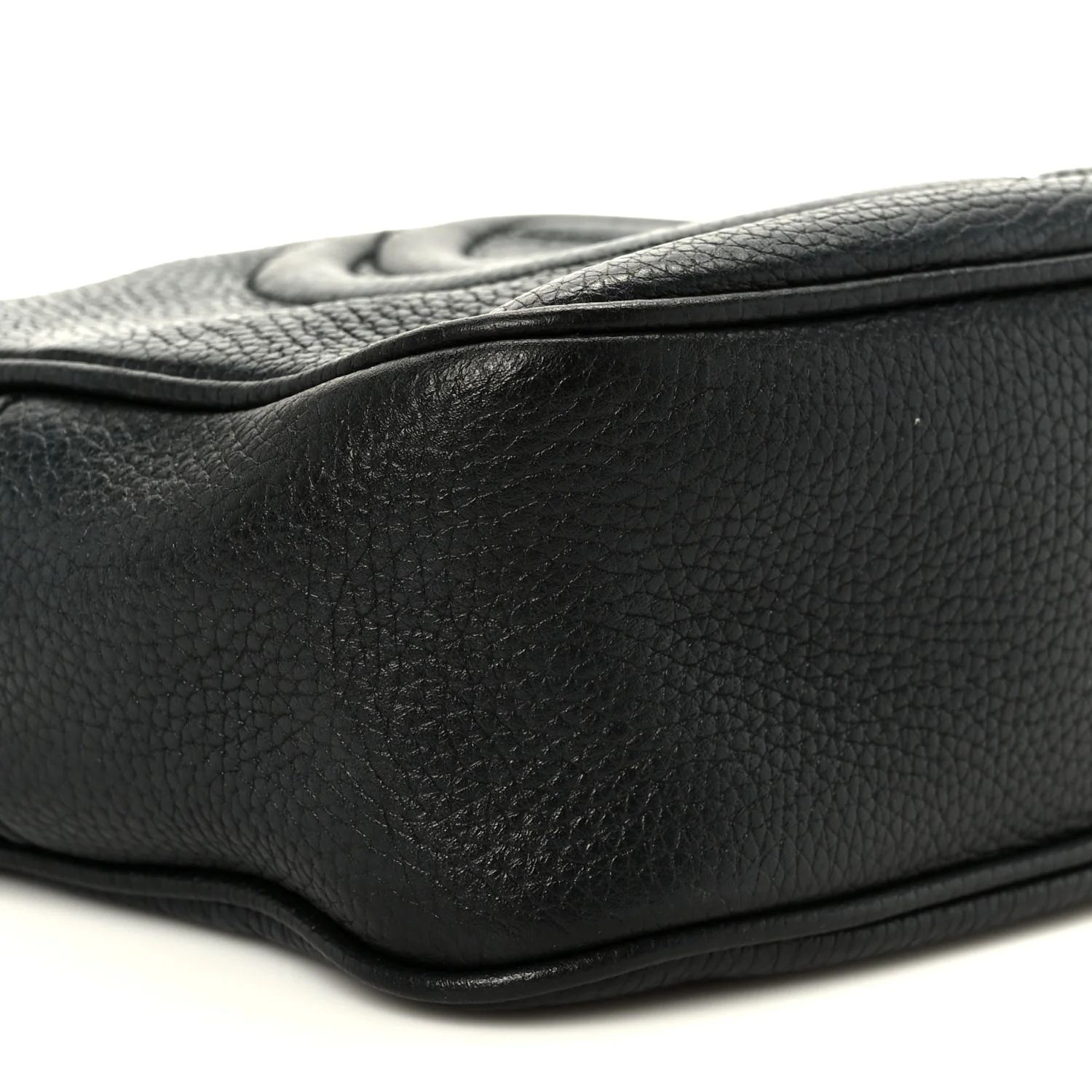 Pebbled Calfskin Small Soho Disco Bag Black
