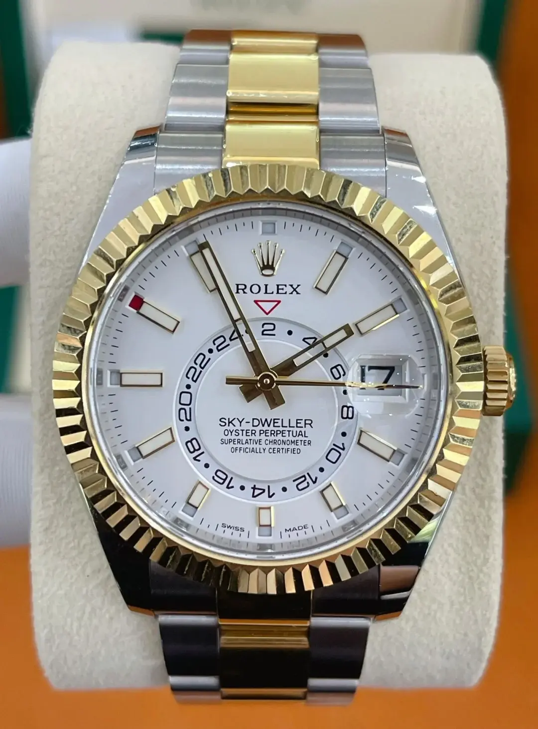 ROLEXロレックスの機械式時計 スカイドゥエラー 42MM時計