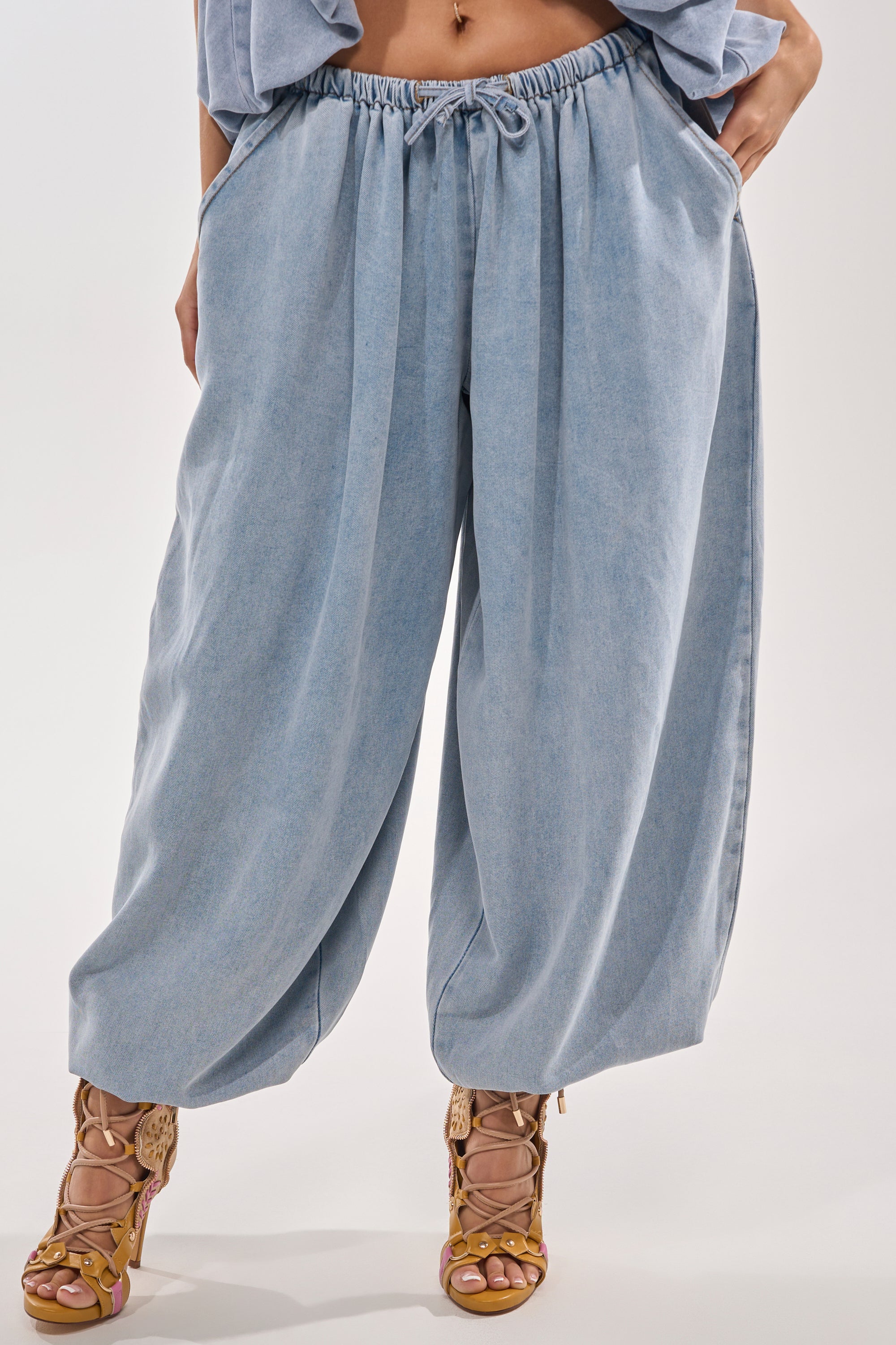 PUMPED UP DENIM BALLOON PANT - Akira Store