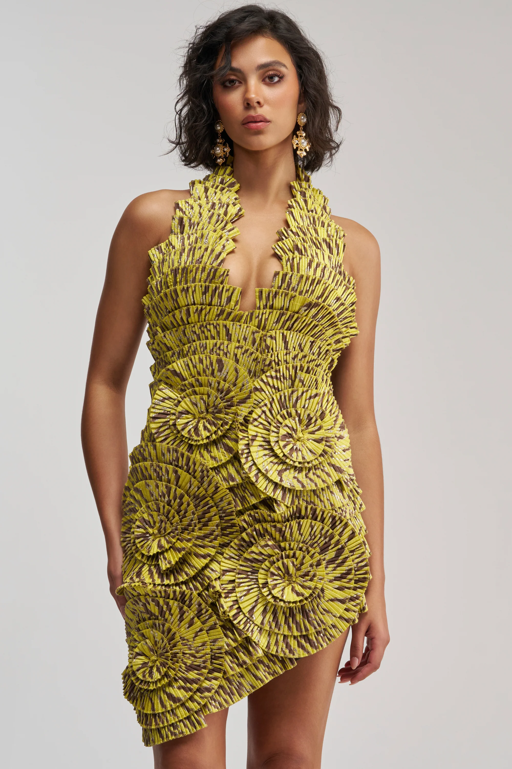 SHOWING OFF NOVELTY MINI DRESS IN YELLOW MULTI - Akira Store