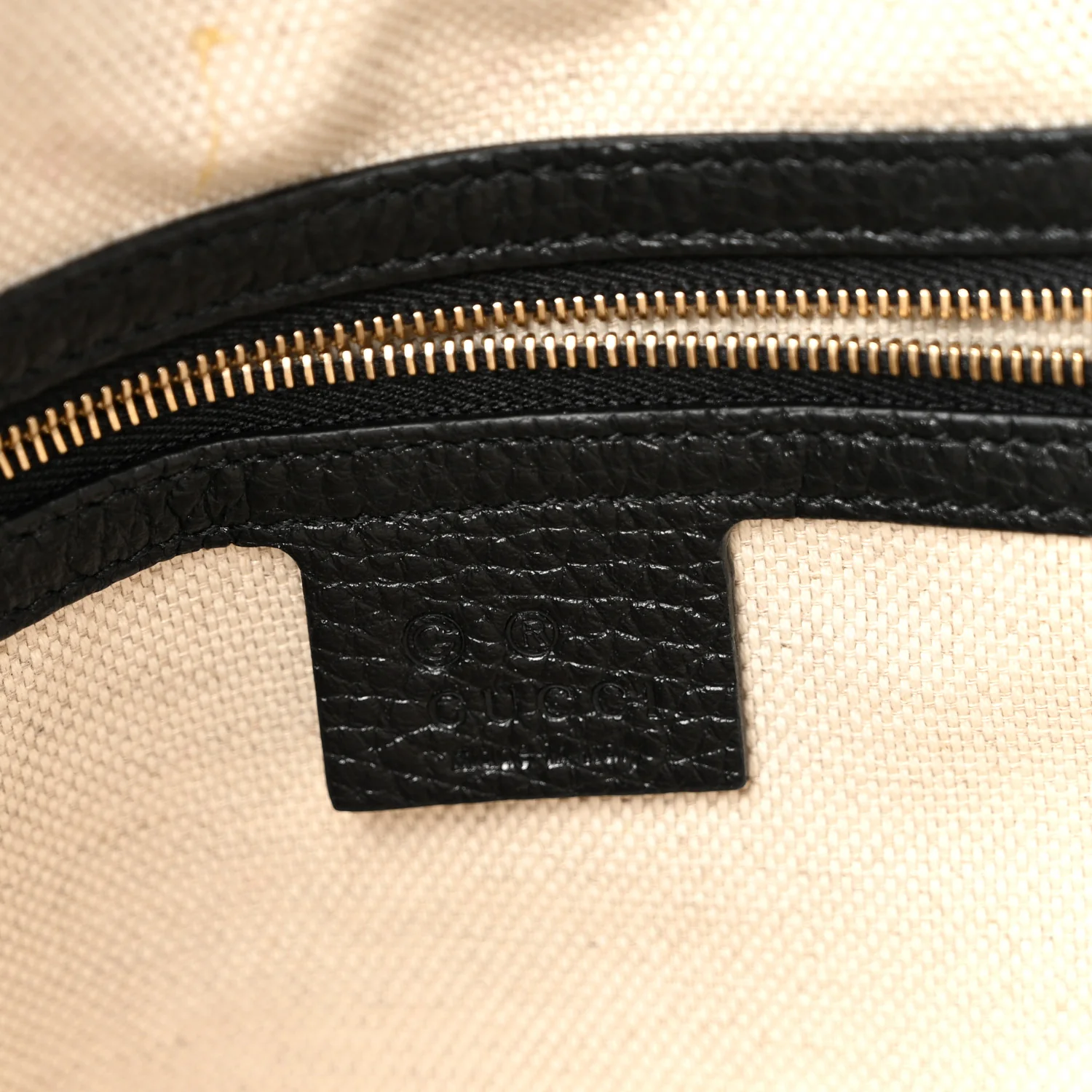 Pebbled Calfskin Medium Soho Chain Shoulder Bag Black