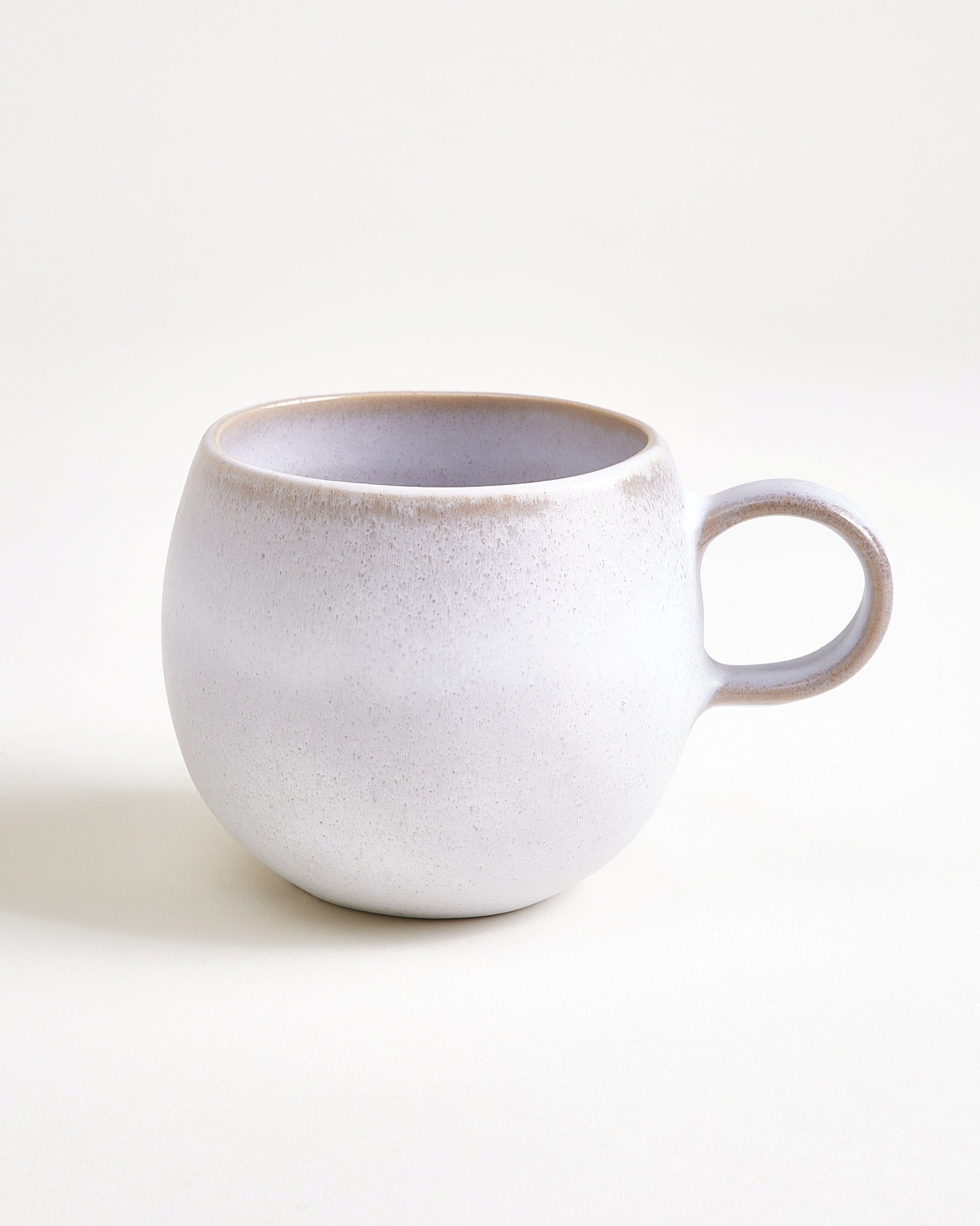 MOURA - LARGE MUG WHITE