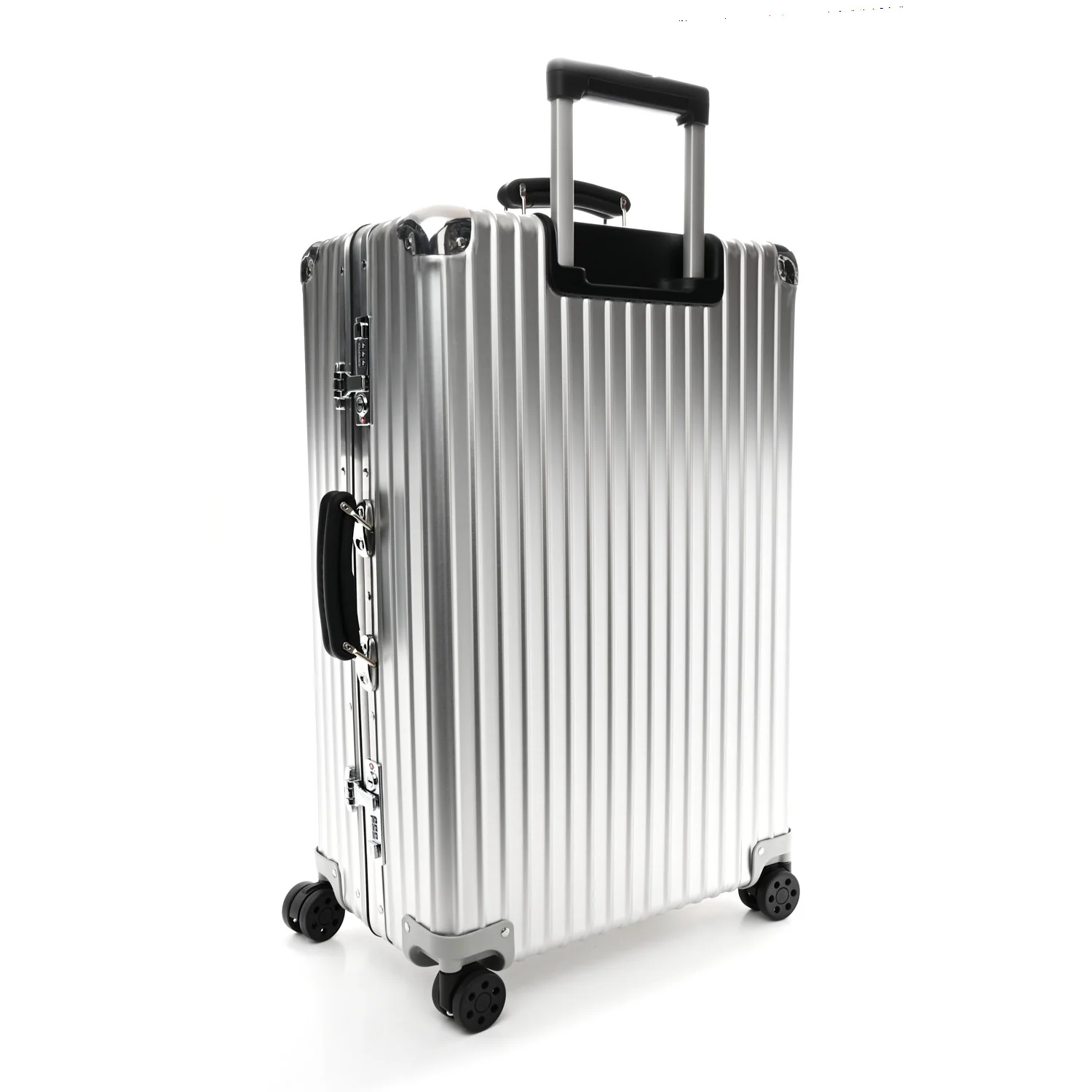 Aluminum Classic Check-In M Silver