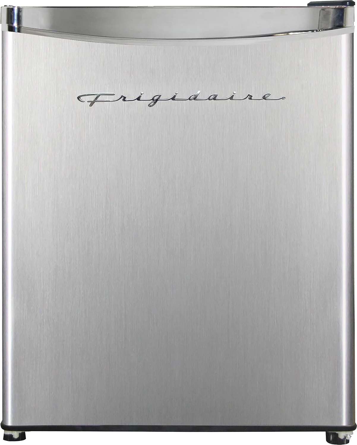 Congélateur vertical Frigidaire, 6,5 pi³, congélateur profond, métal recouvert de vinyle avec étagères en fil métallique, compact pour cuisine, VR, dortoir, chalet et caravane, série Platinum Design, argent - 53 cm (P) x 58 cm (L) x 142 cm (H)