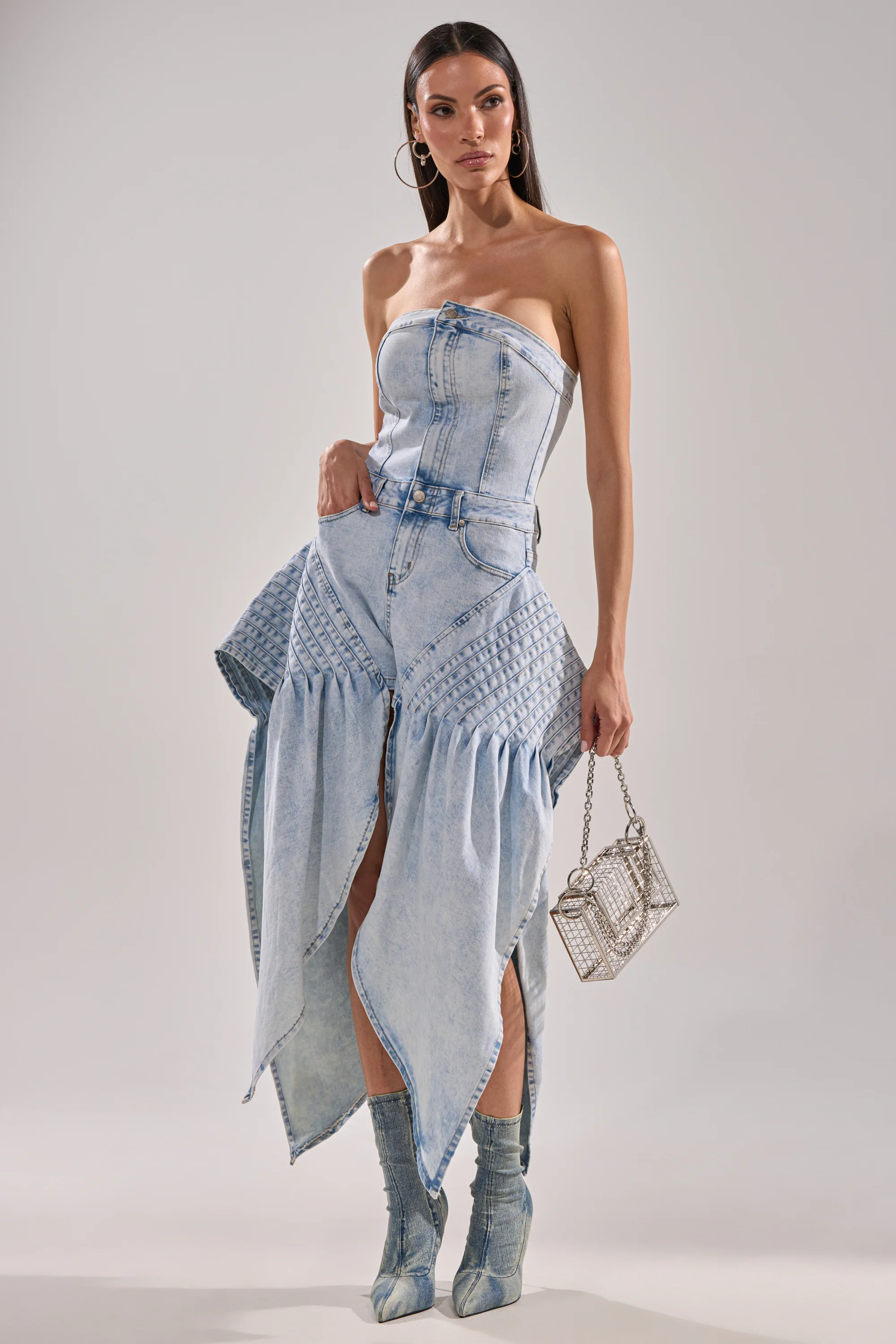 NO ONE LIKE ME DENIM ROMPER - Akira Store