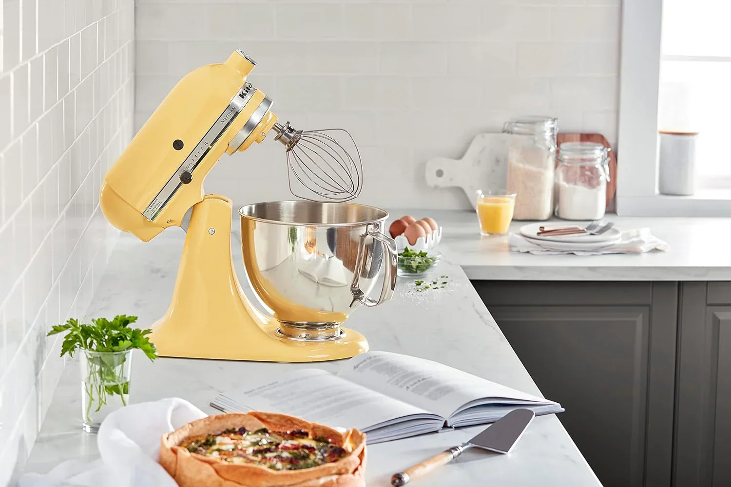 Robot pâtissier KitchenAid Artisan Series de 5 pintes à tête inclinable