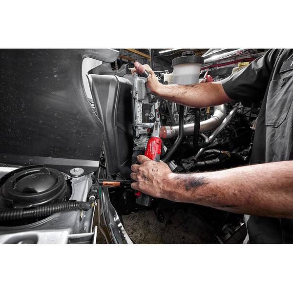 M12 FUEL 12V Li Ion Brushless Cordless High Speed 3/8 in Ratchet and M12 FUEL High Speed 1/4 in Ratchet Combo Kit Image 8