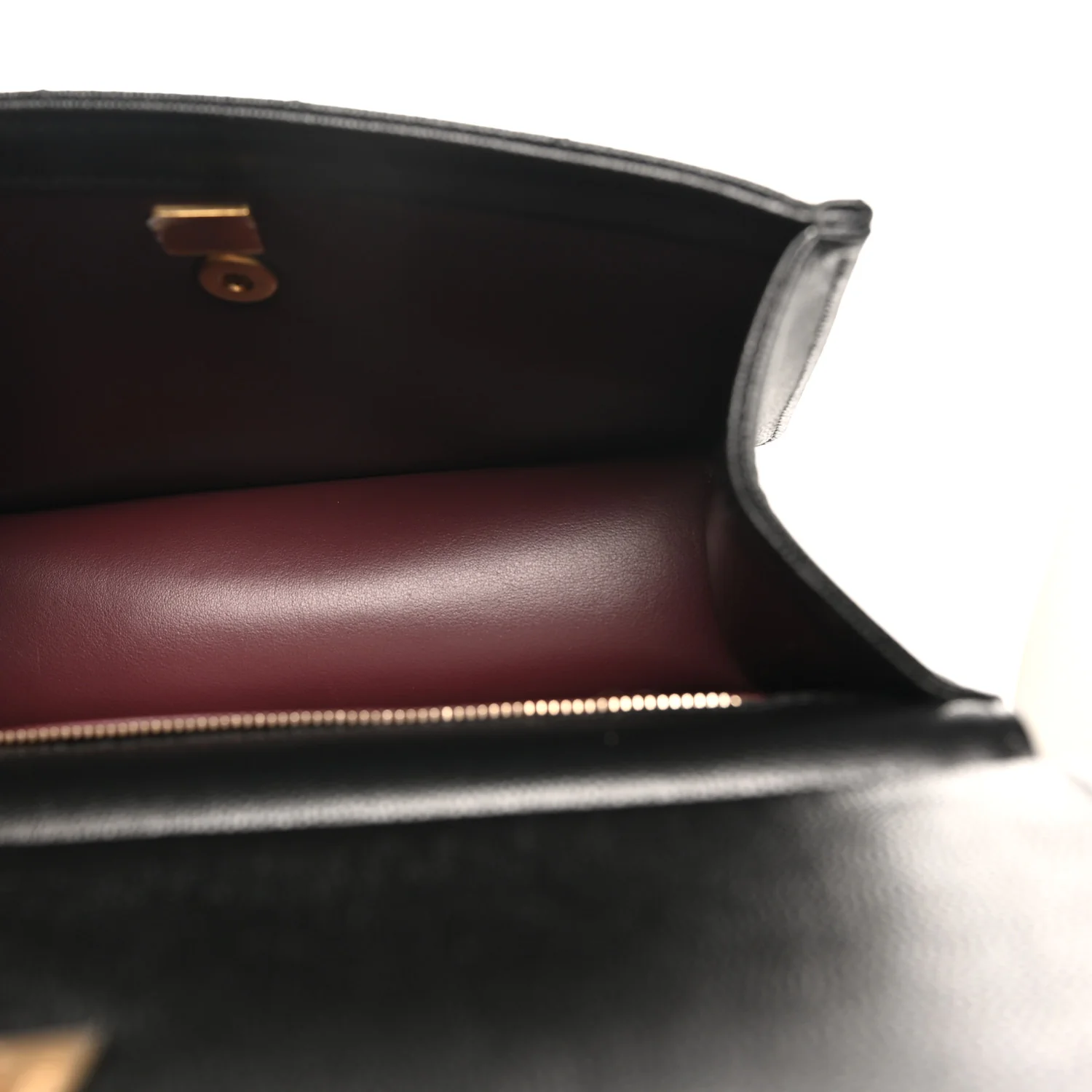 Caviar Quilted Chain Frame Flap Black