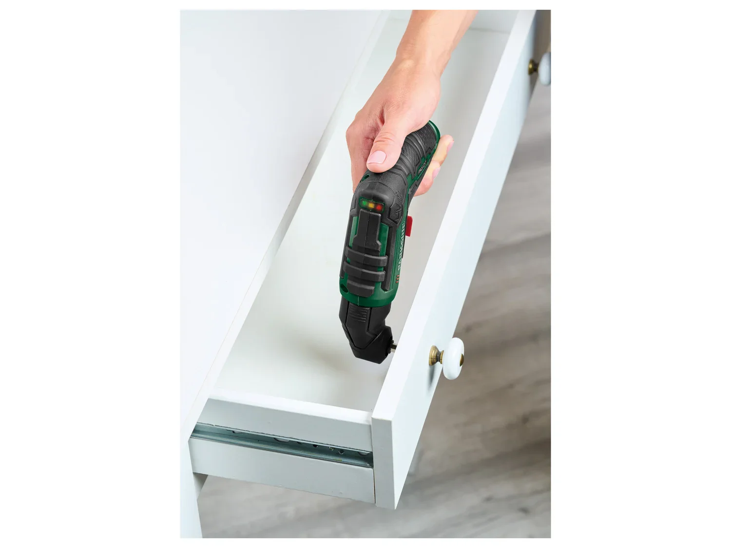 PARKSIDE Visseuse sans fil avec embouts interchangeables PAS D7
