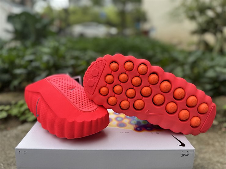 Nike Mind 001