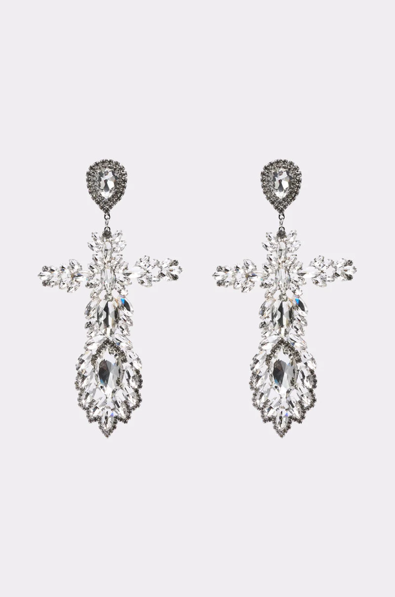 WITH GRACE EARRING - Akira Store