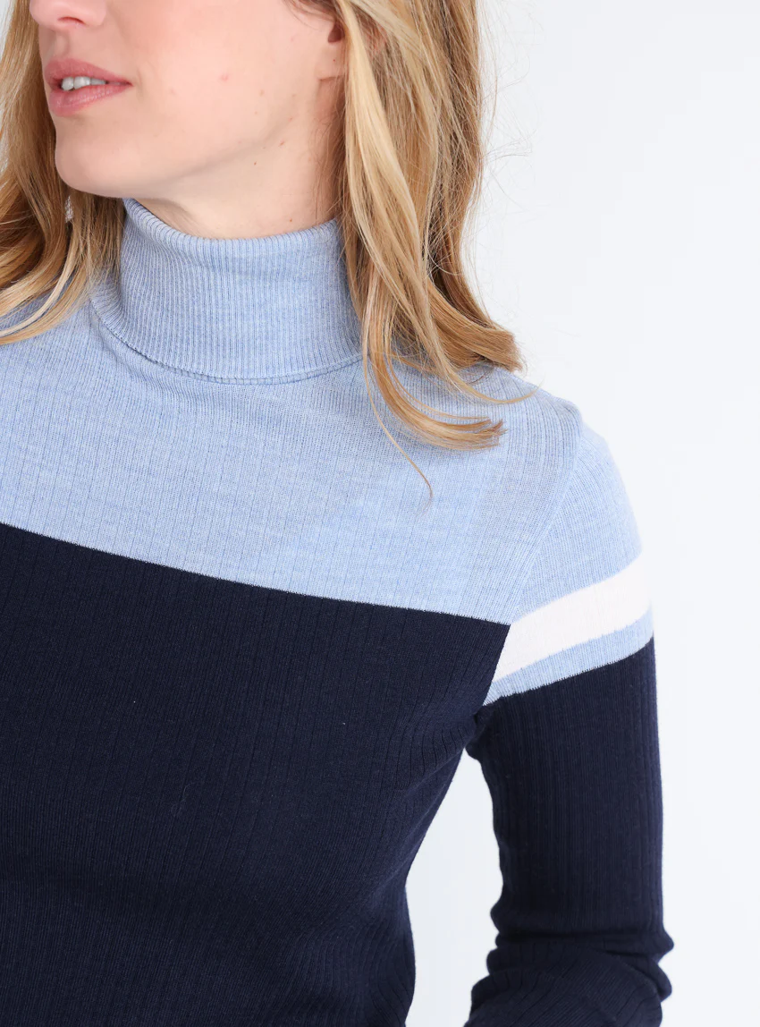 Pull chaussette col roulé en laine bleu