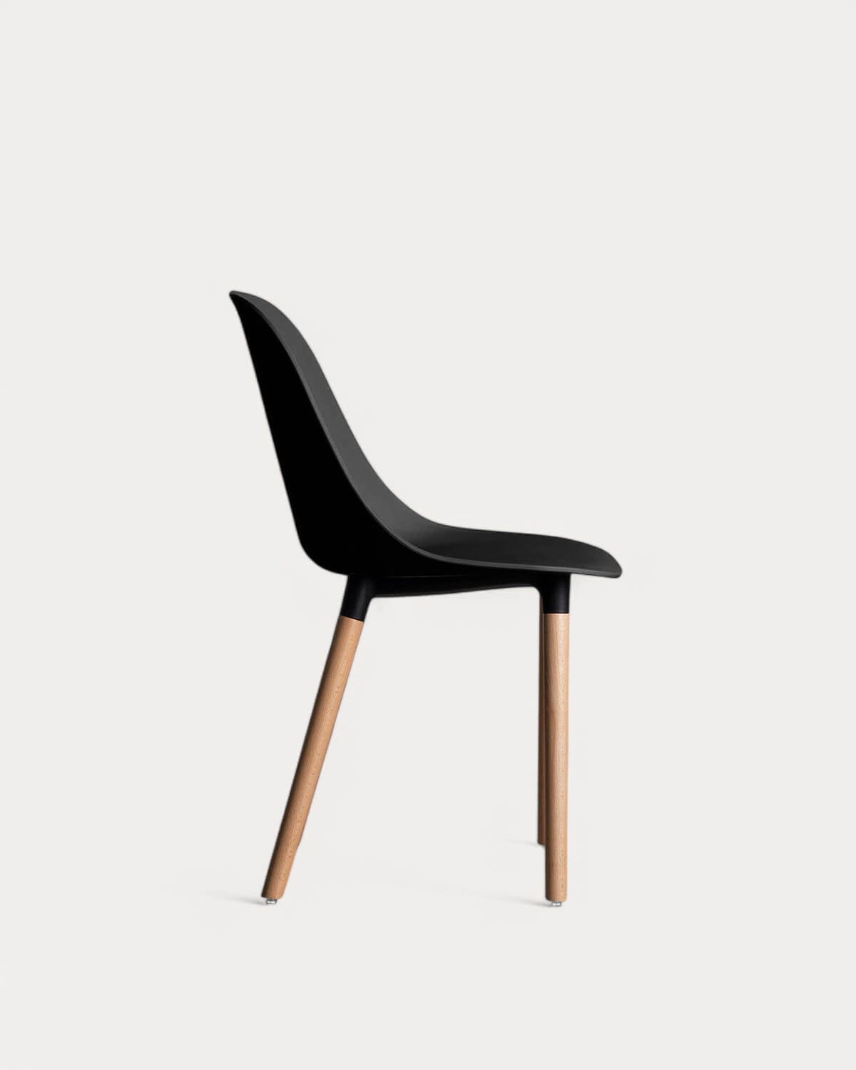 Reine - Pack 4 Sillas de Exterior de Polipropileno y Madera Reine