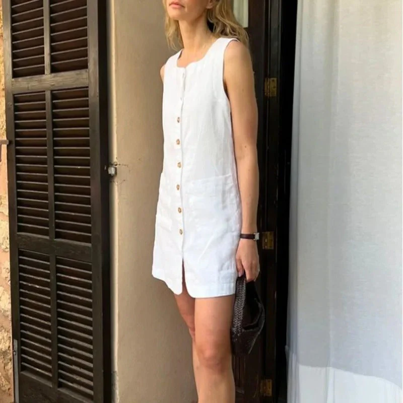 Sophie Paris | Robe droite sans manches à boutons
