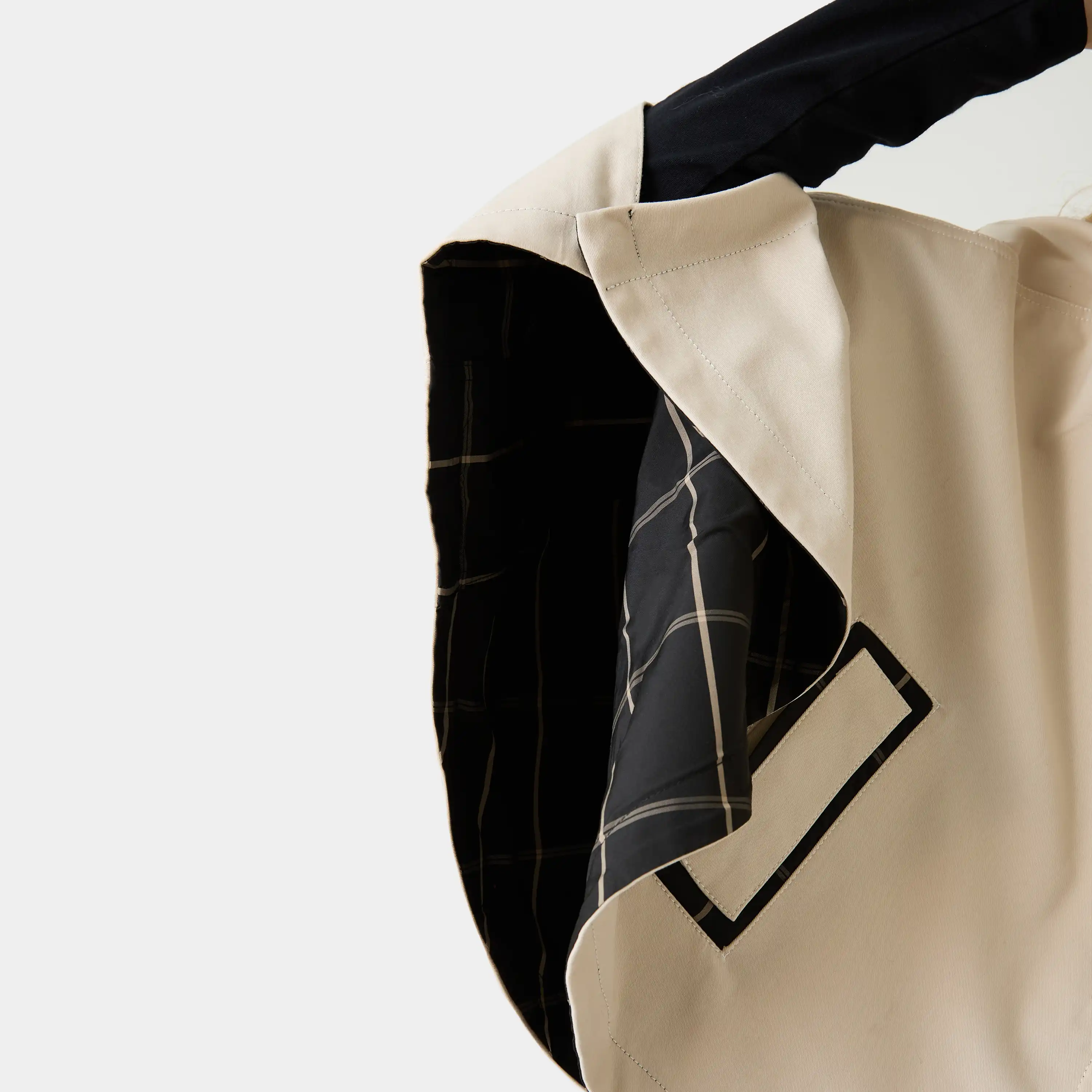 Edra Light Camel Reversible Cape